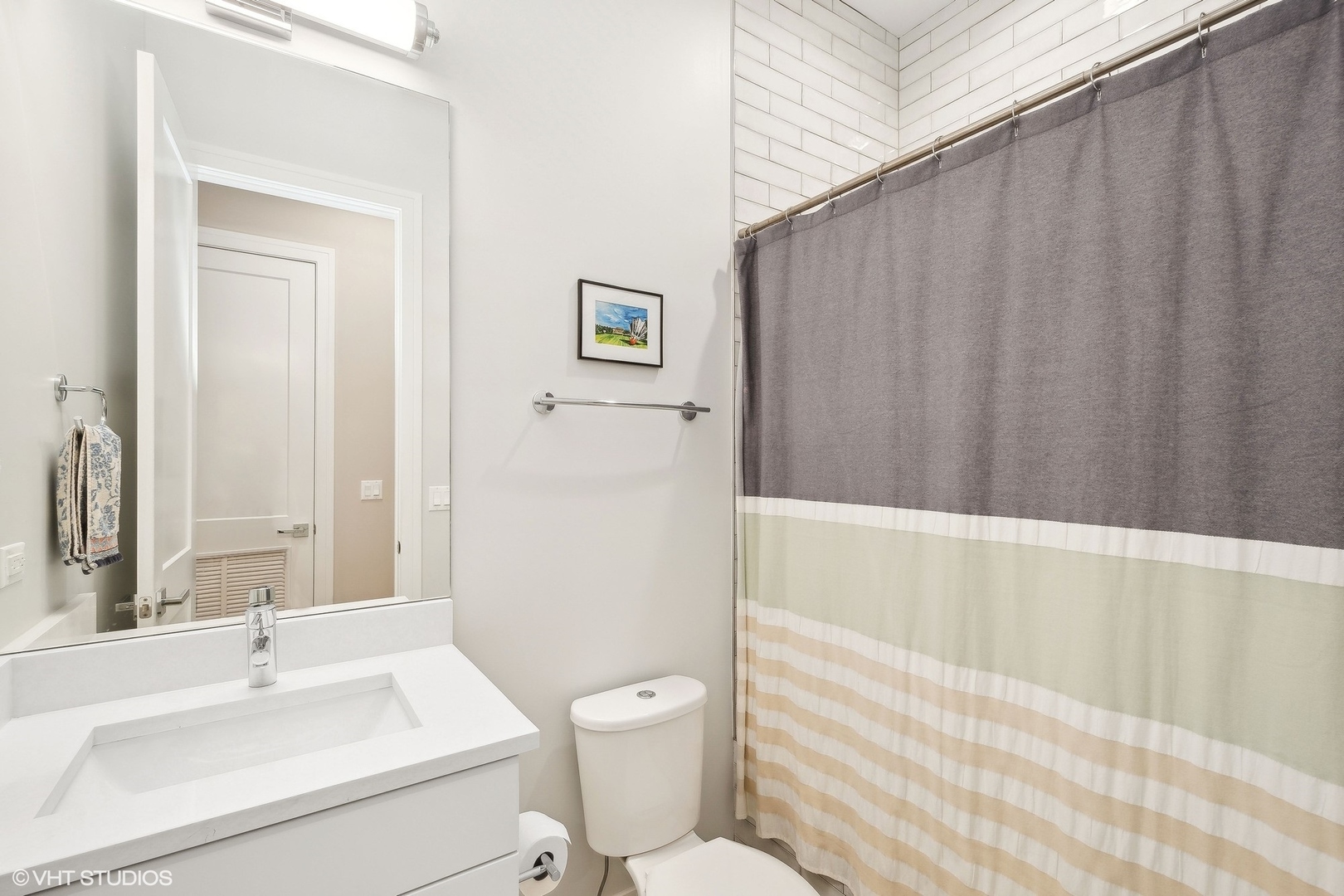 940 N Wolcott Avenue Unit: 3