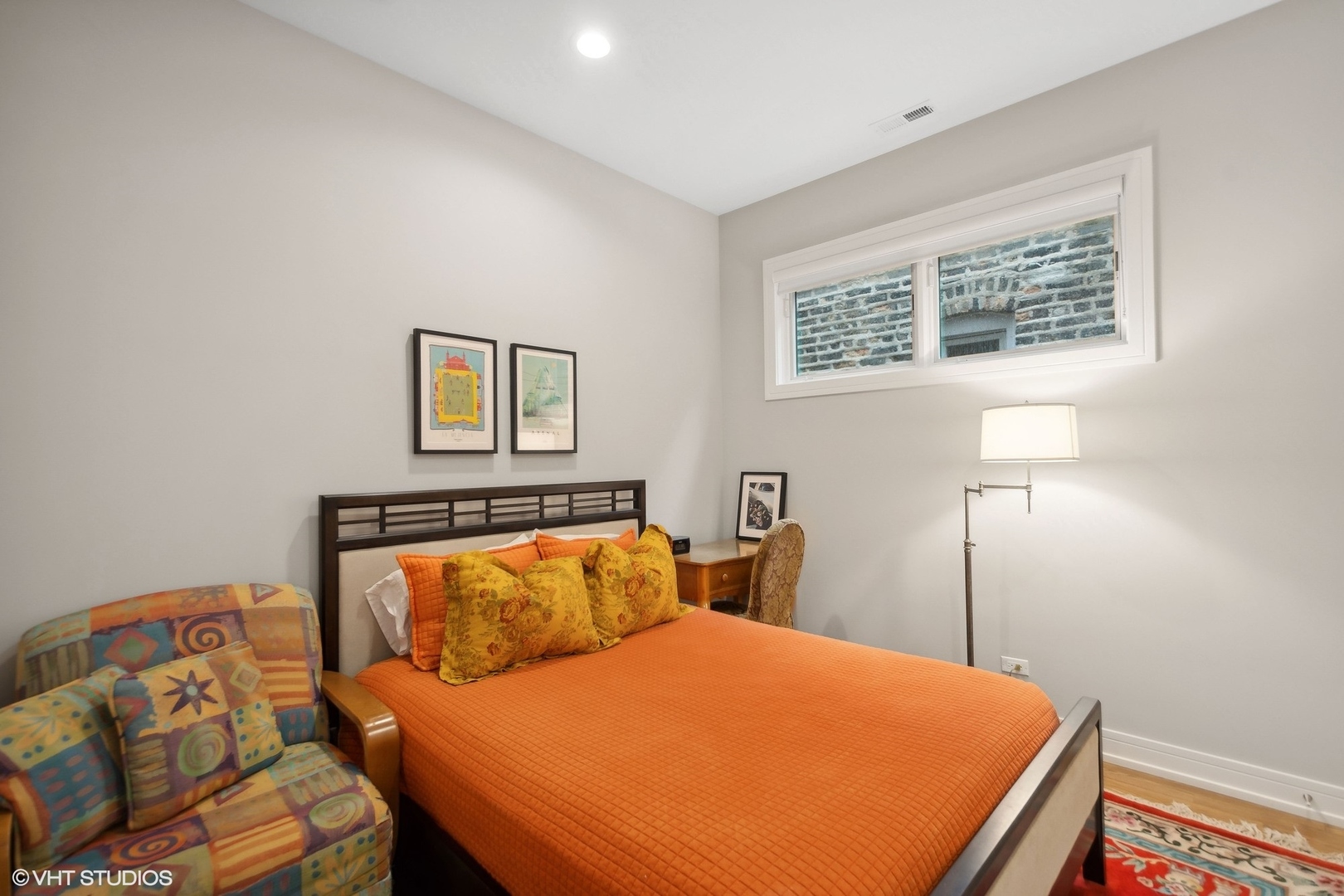 940 N Wolcott Avenue Unit: 3
