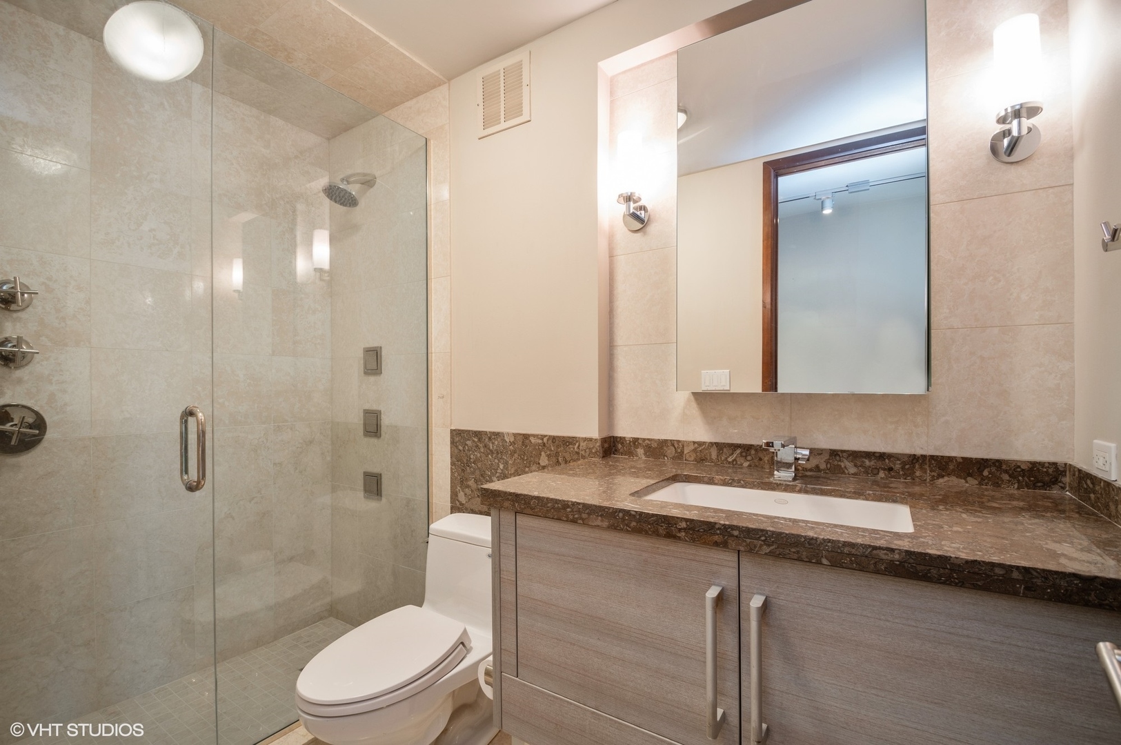 1 E Scott Street Unit: 1505