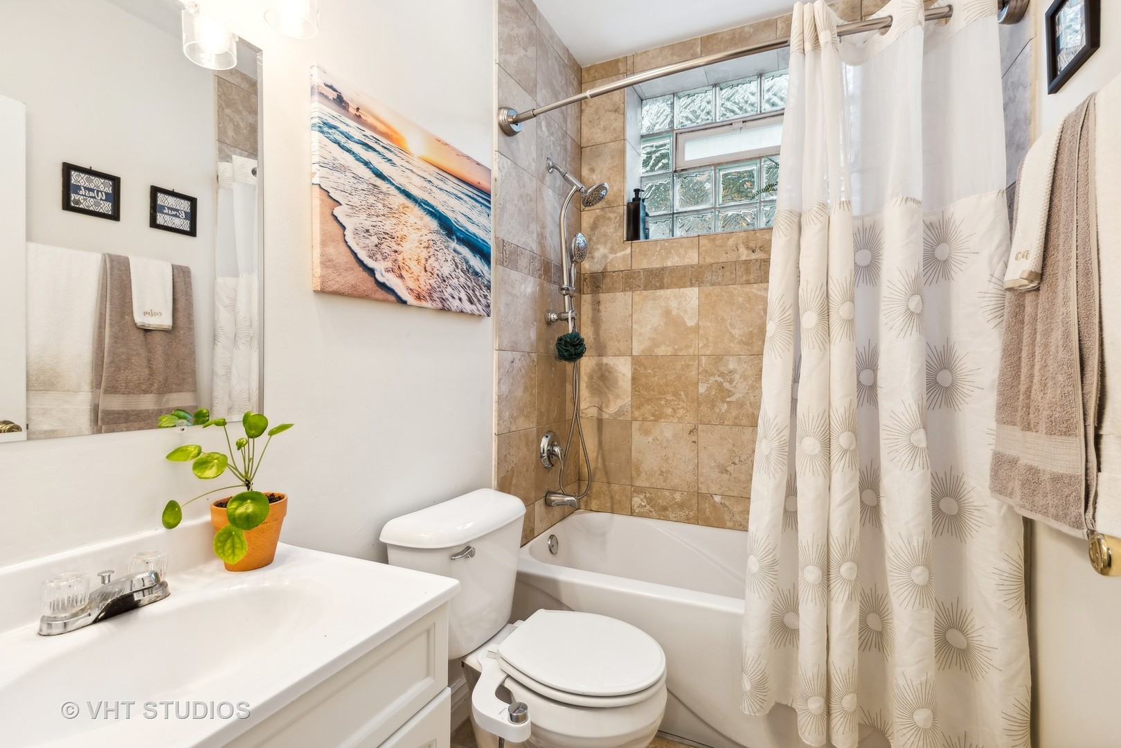 2704 W Cortez Street Unit: 1