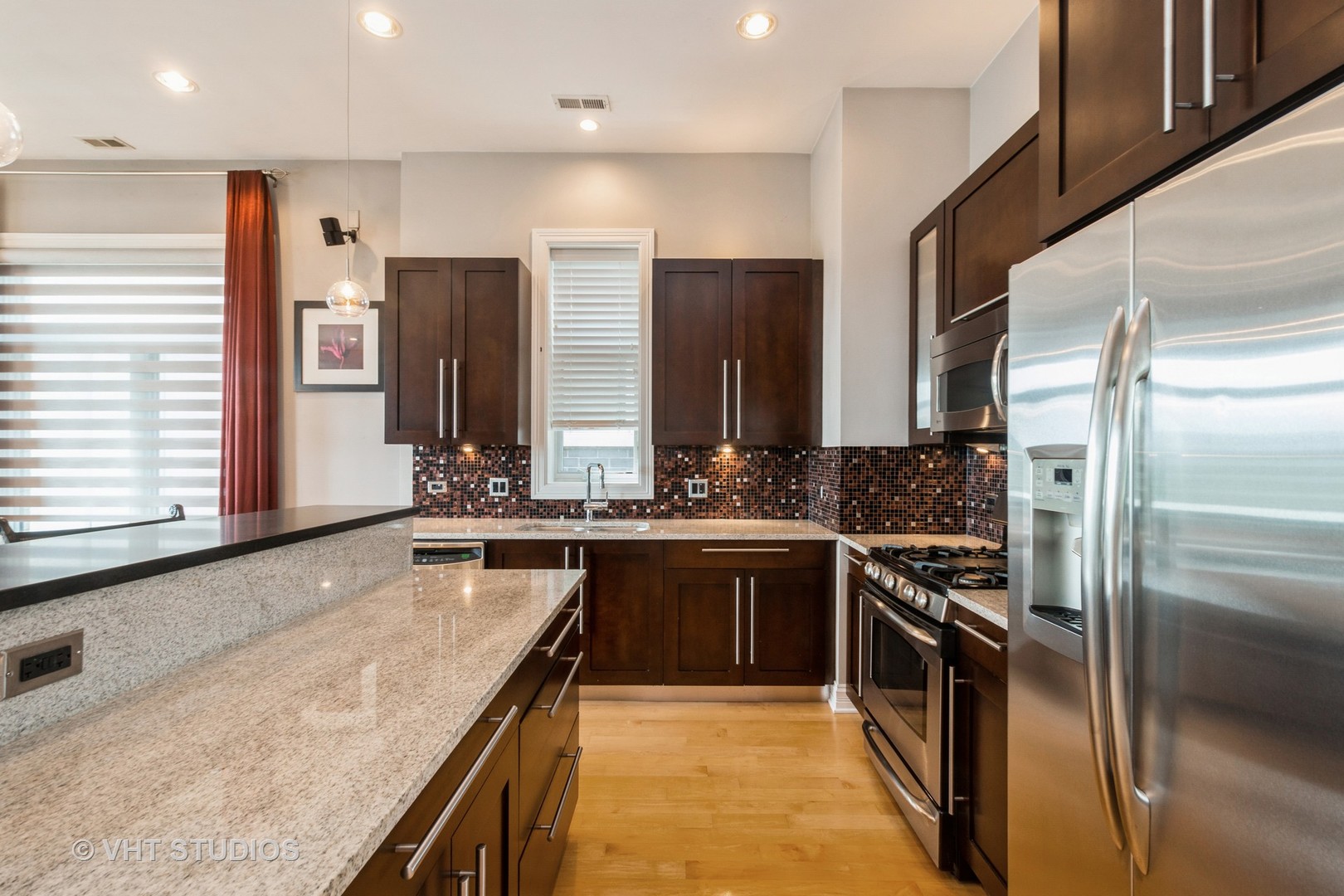 1448 N Western Avenue Unit: 4A