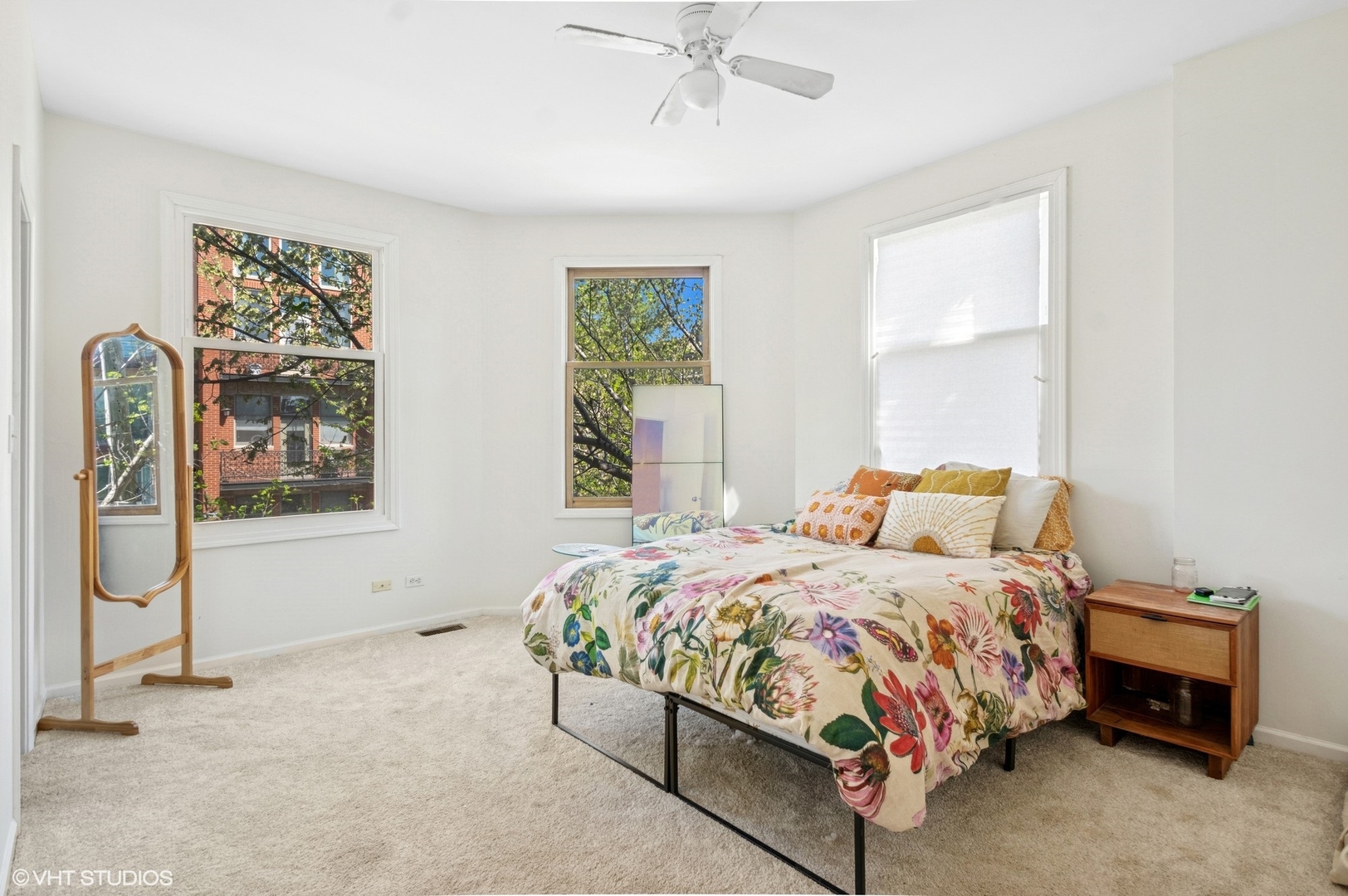 614 N Paulina Street