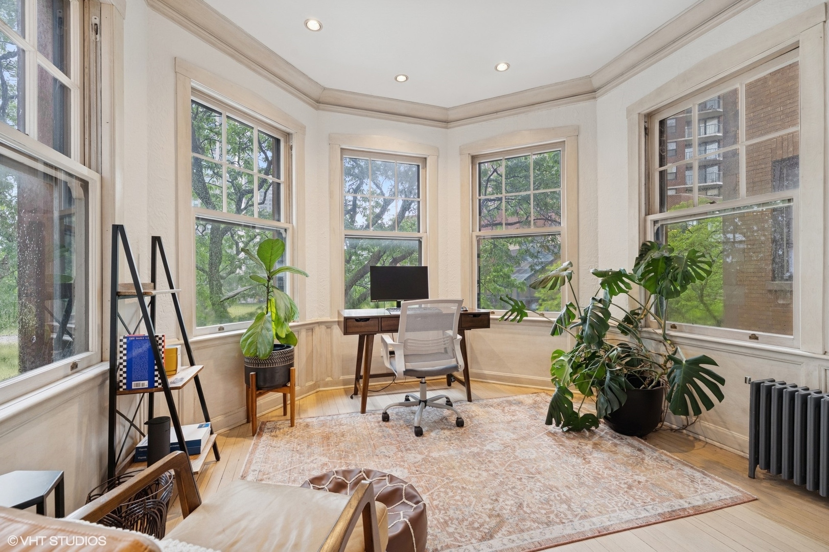 622 W Waveland Avenue Unit: 2W