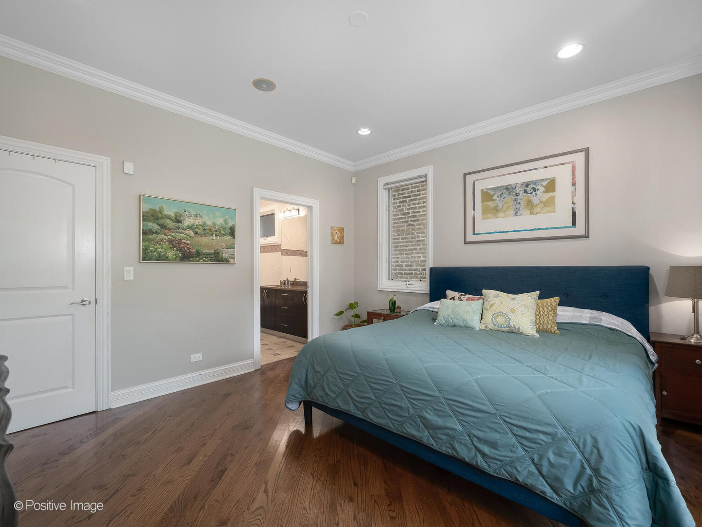 2651 W Haddon Avenue Unit: 1