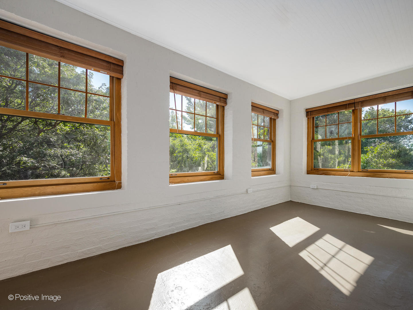 4616 N Magnolia Avenue Unit: 3