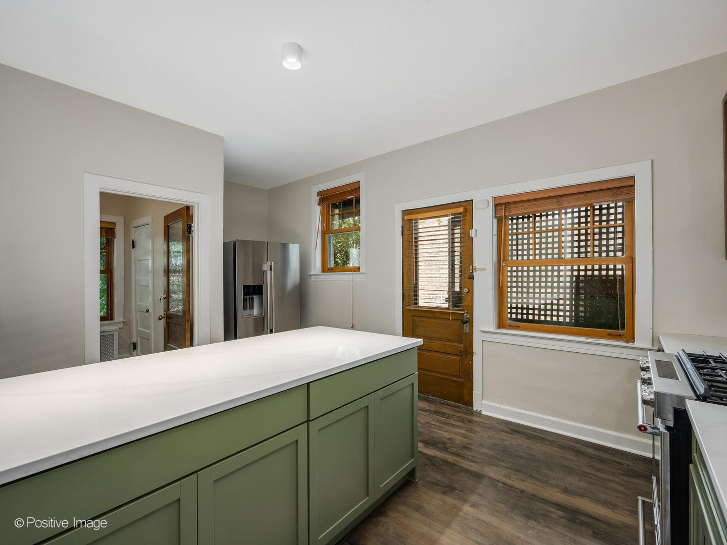 4616 N Magnolia Avenue Unit: 3