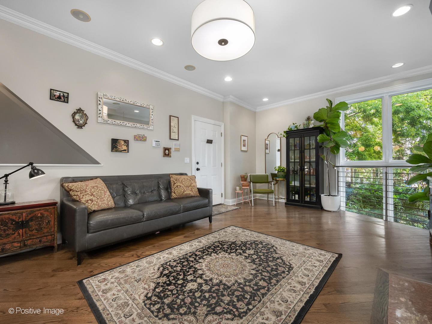 2651 W Haddon Avenue Unit: 1