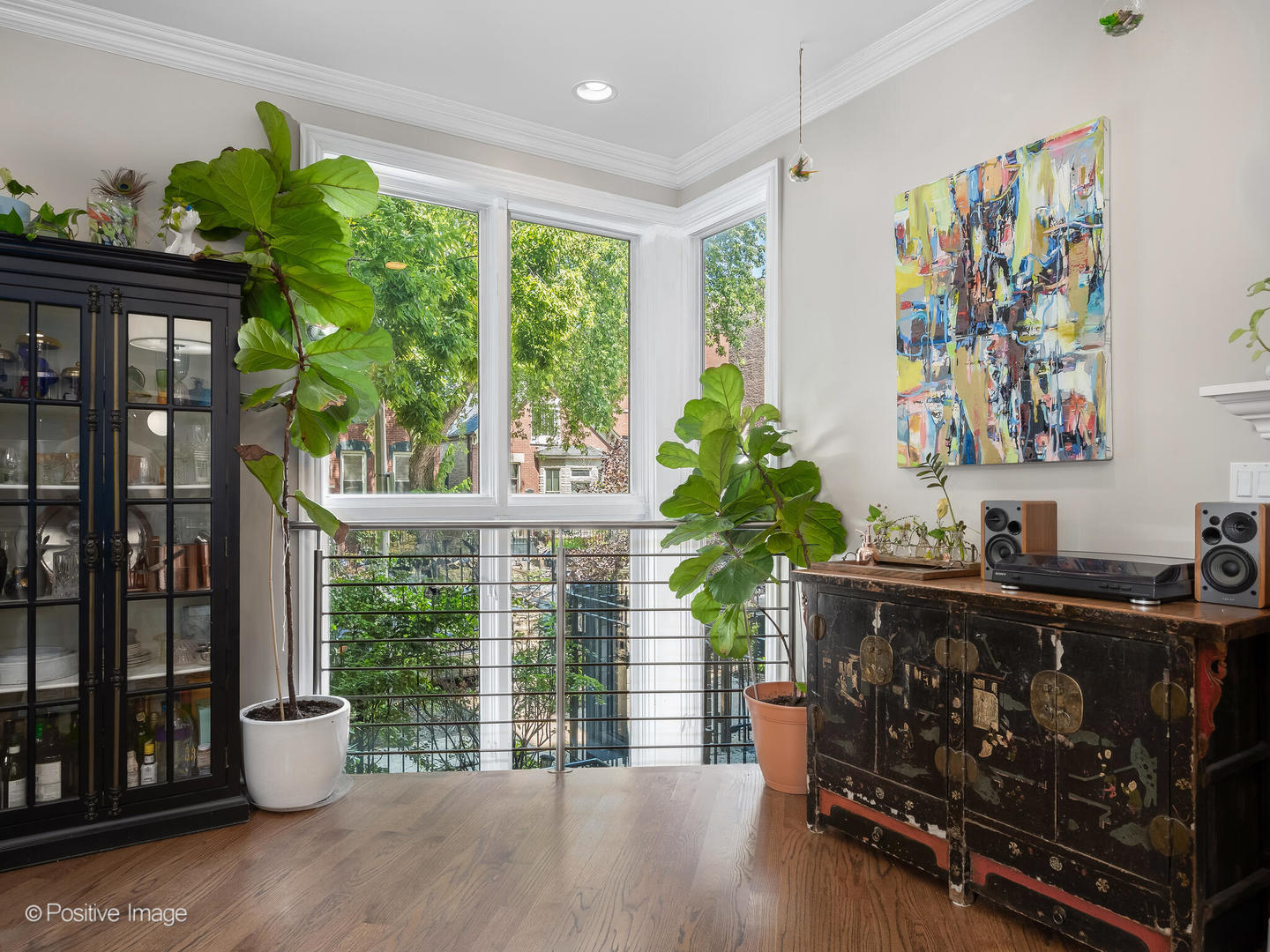 2651 W Haddon Avenue Unit: 1