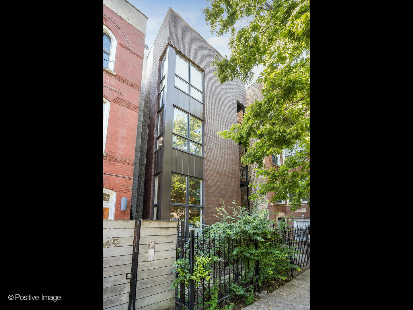 2651 W Haddon Avenue Unit: 1