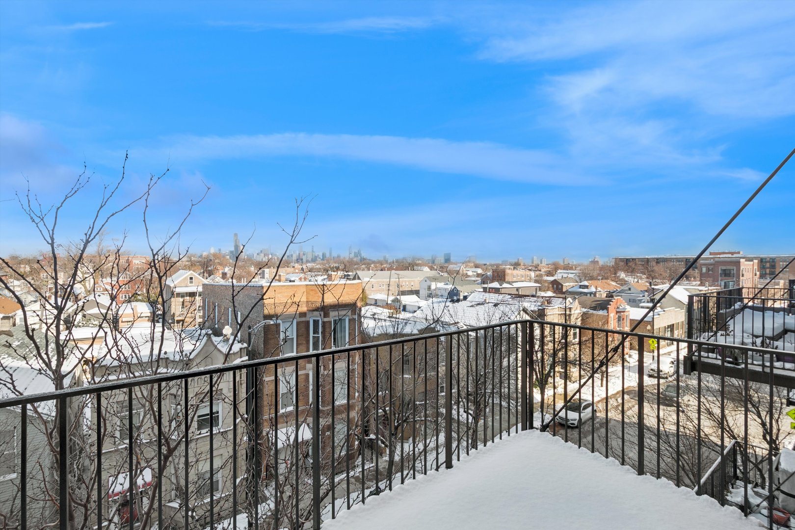 3500 S SANGAMON Street Unit: 401