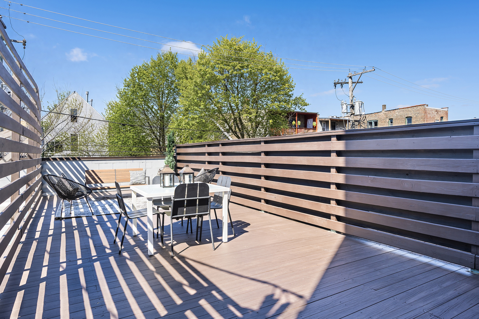 934 N California Avenue Unit: 2S