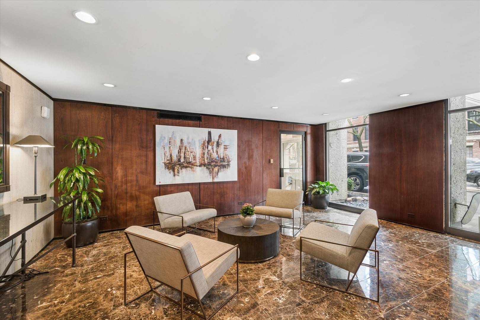 1 E Scott Street Unit: 1112