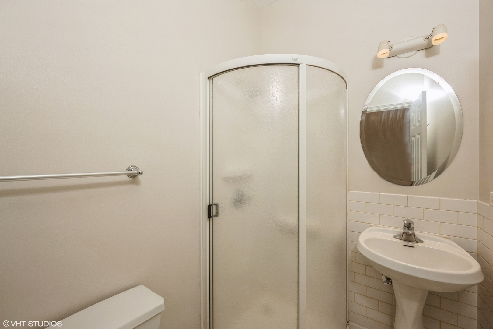 2215 W Augusta Boulevard Unit: 2W