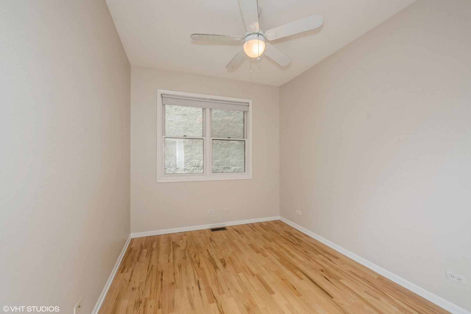 2215 W Augusta Boulevard Unit: 2W