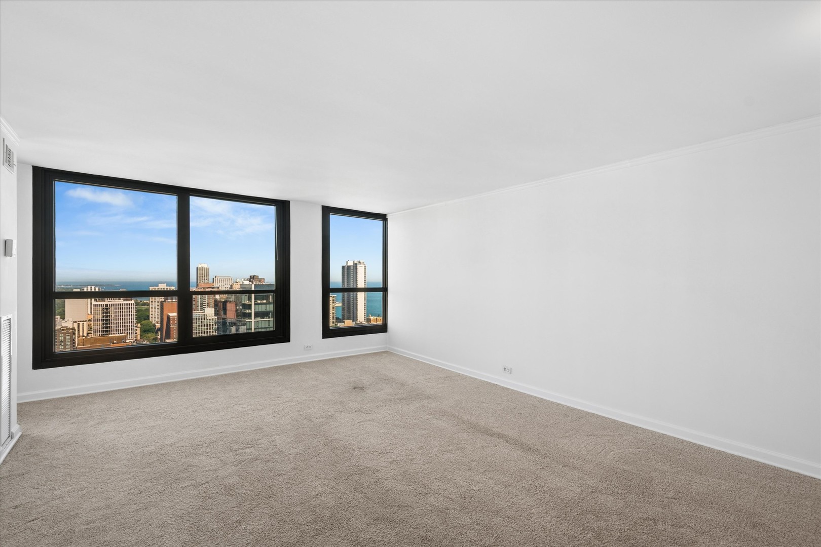 1030 N State Street Unit: 29C