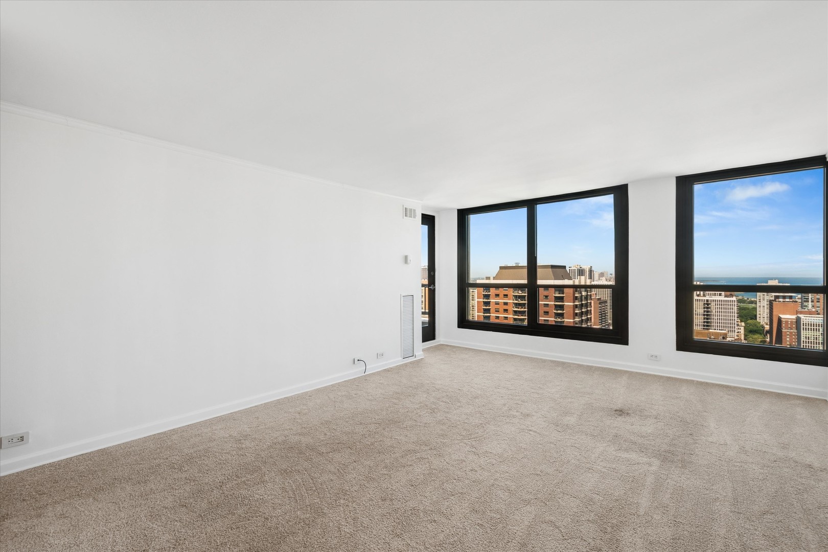 1030 N State Street Unit: 29C