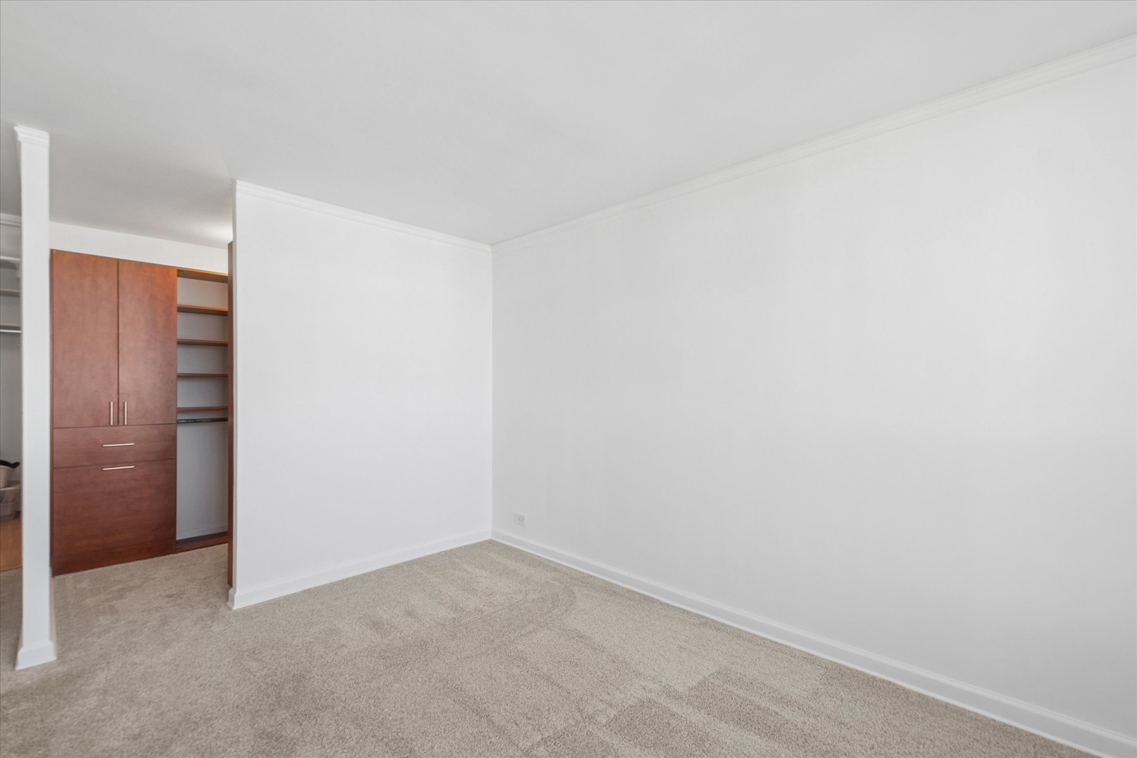1030 N State Street Unit: 29C