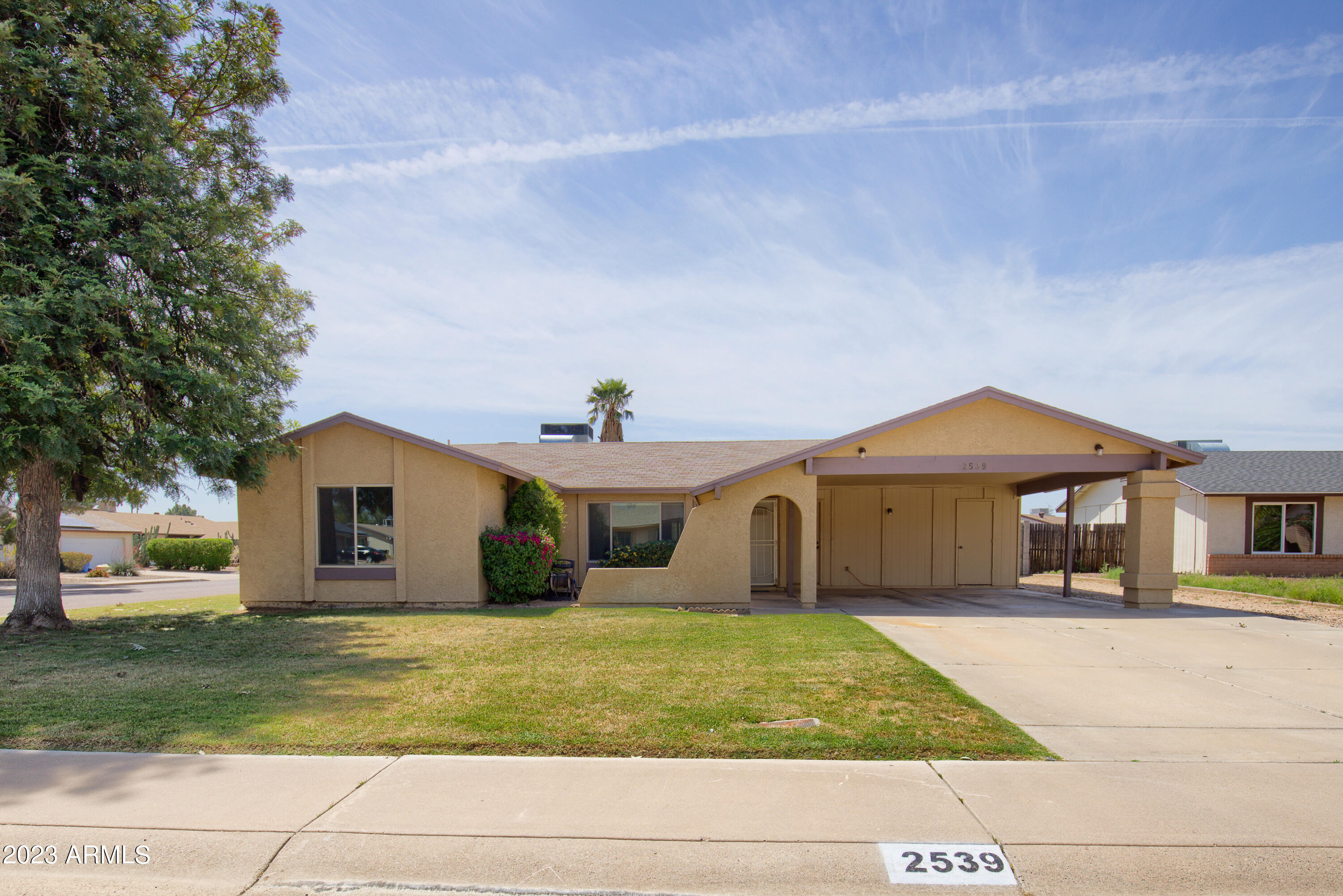2539 E VILLA MARIA Drive