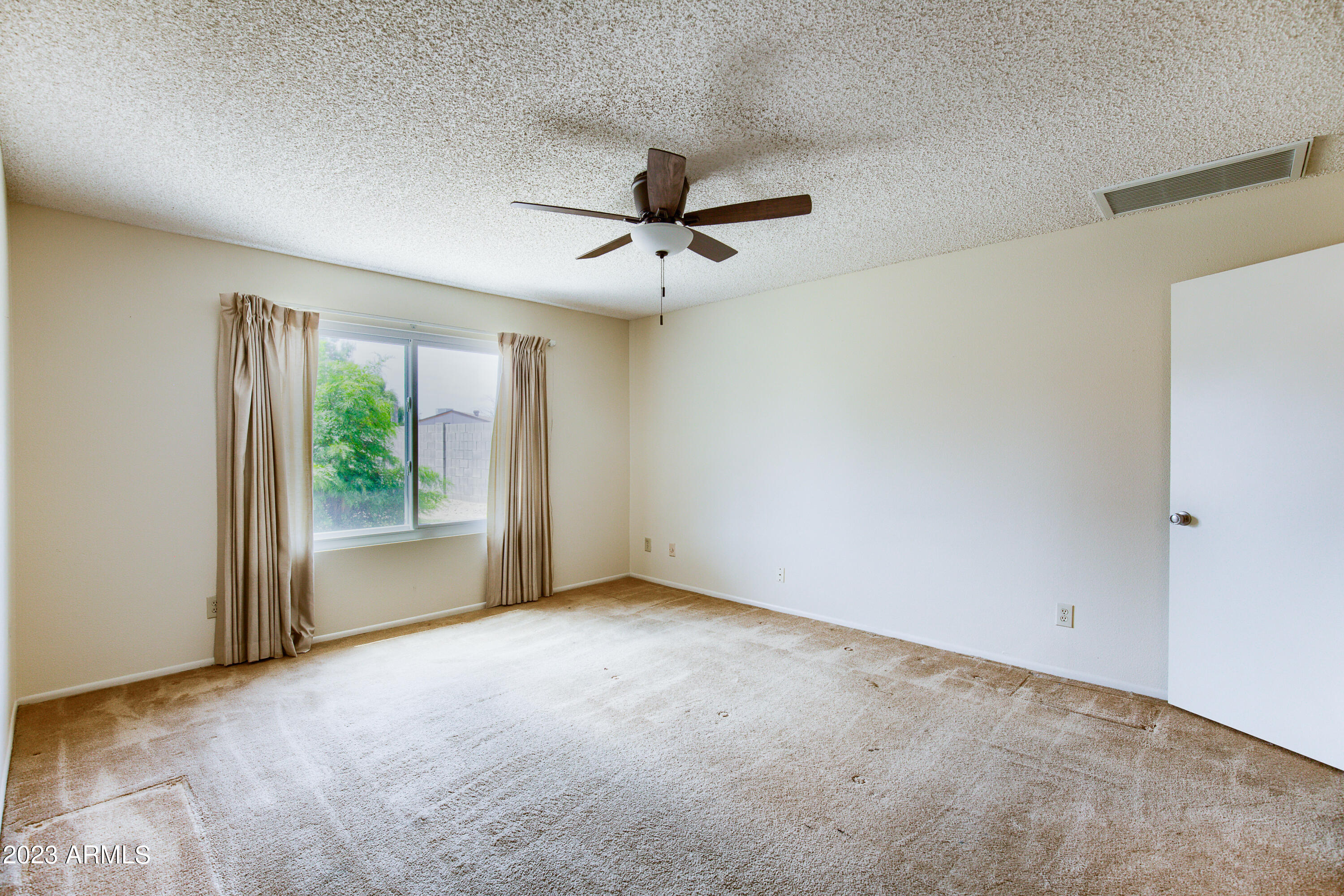 2539 E VILLA MARIA Drive