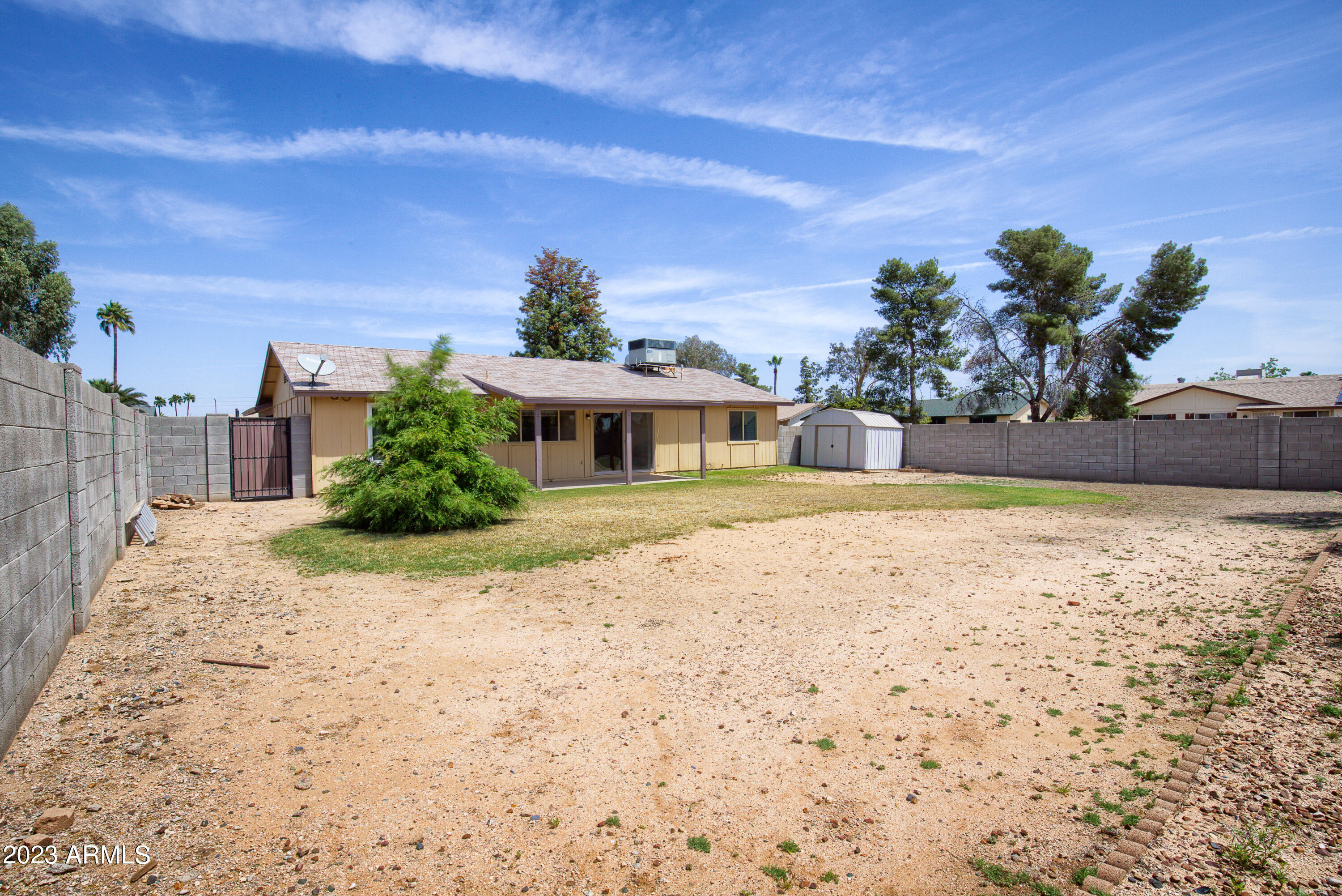 2539 E VILLA MARIA Drive
