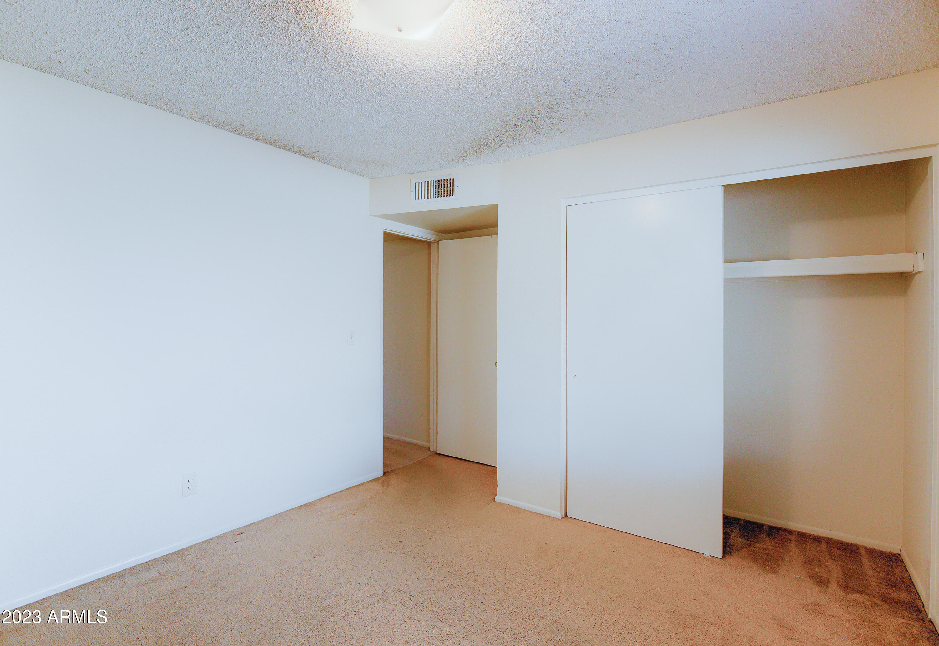 2539 E VILLA MARIA Drive