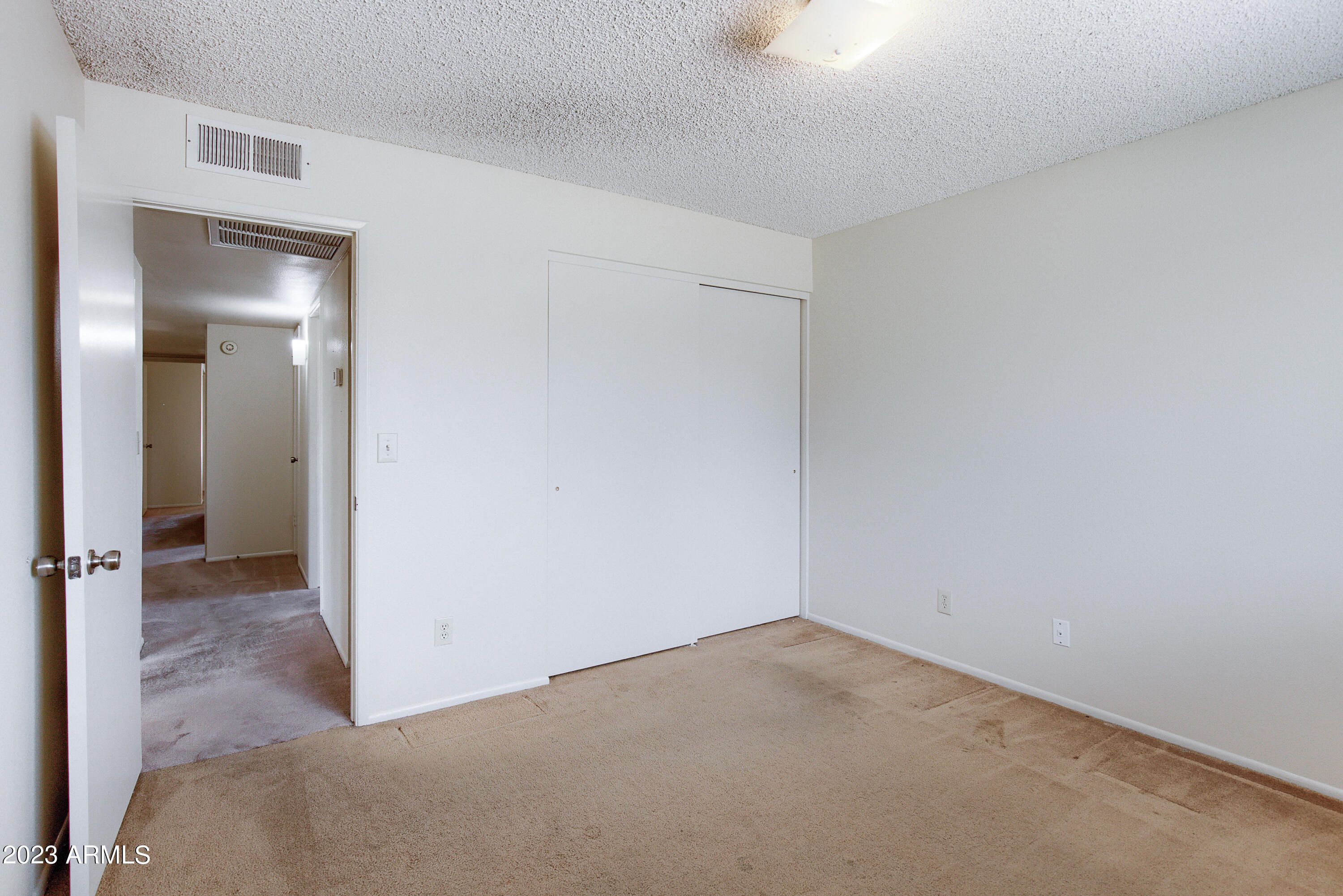 2539 E VILLA MARIA Drive