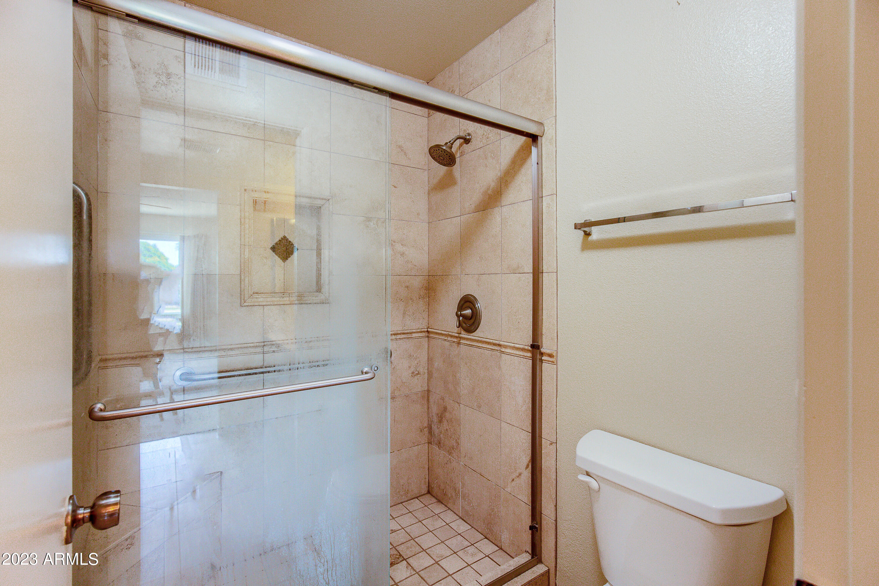 2539 E VILLA MARIA Drive