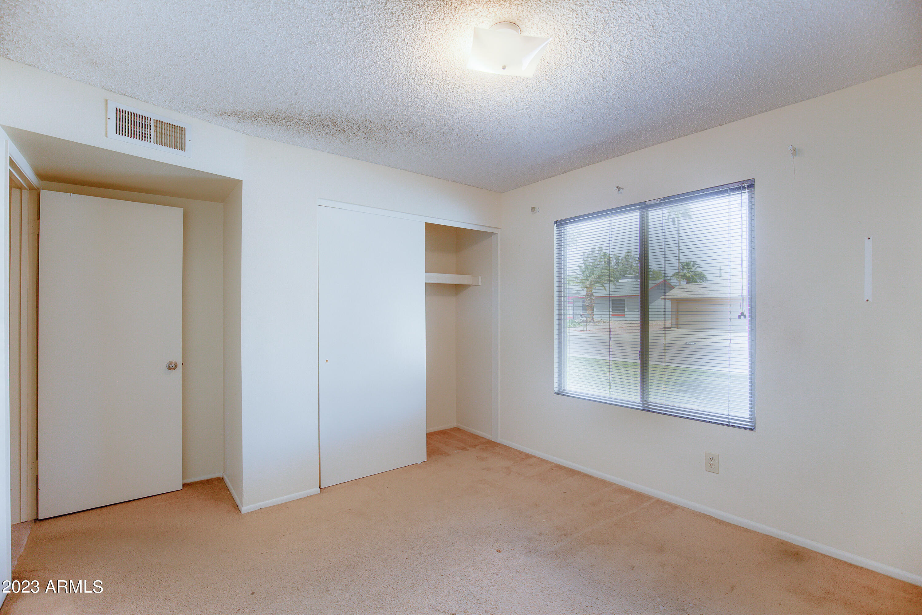2539 E VILLA MARIA Drive