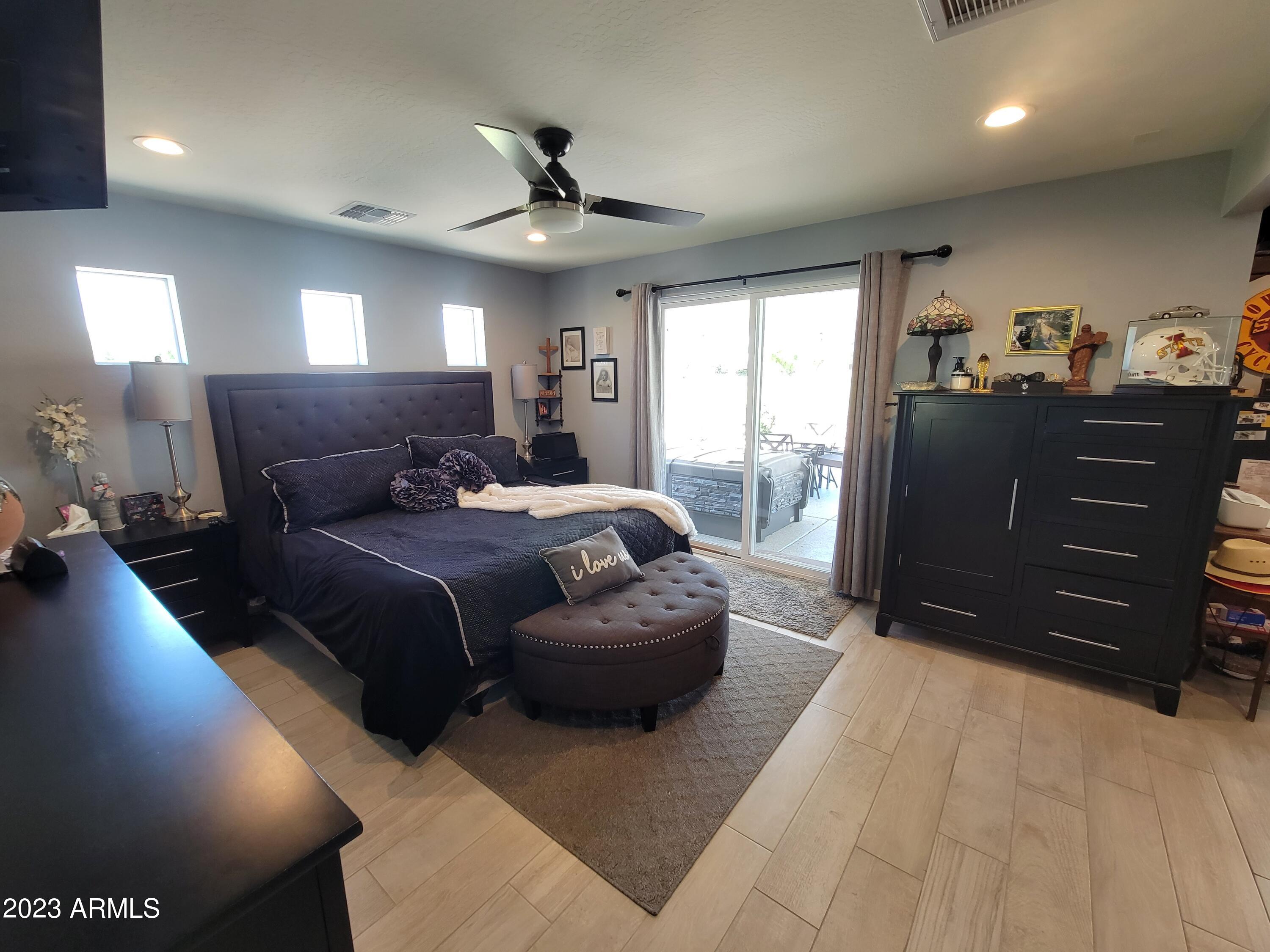 8224 E FARMDALE Drive