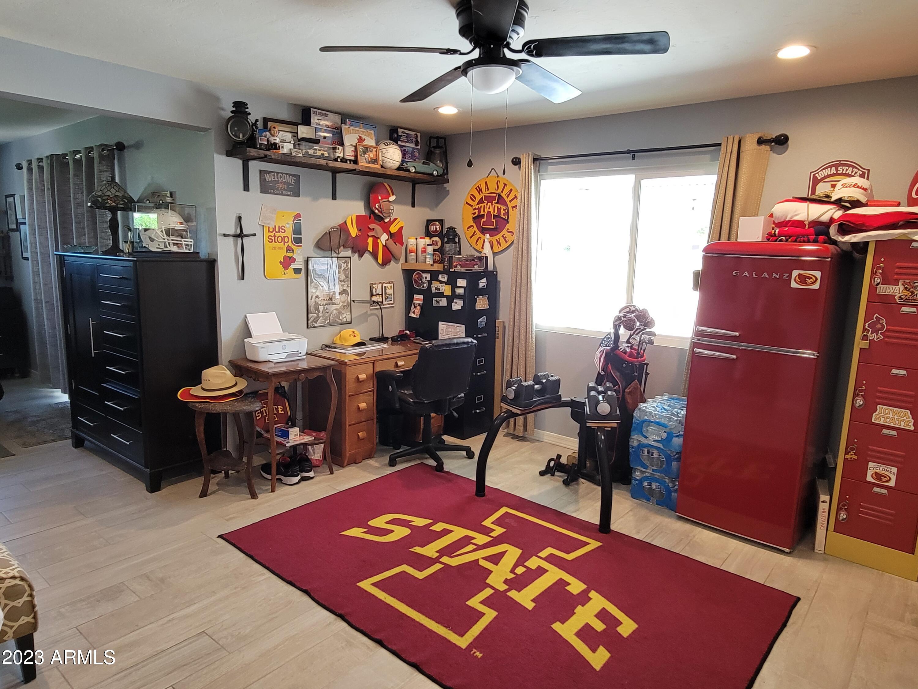 8224 E FARMDALE Drive