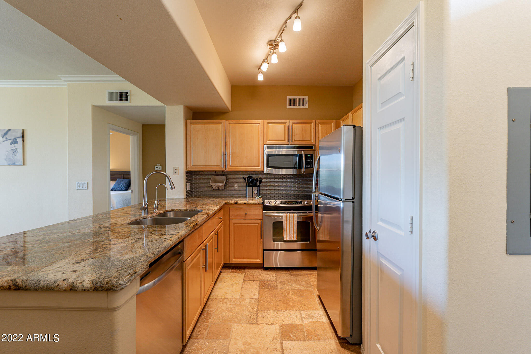 19777 N 76TH Street Unit: 3213