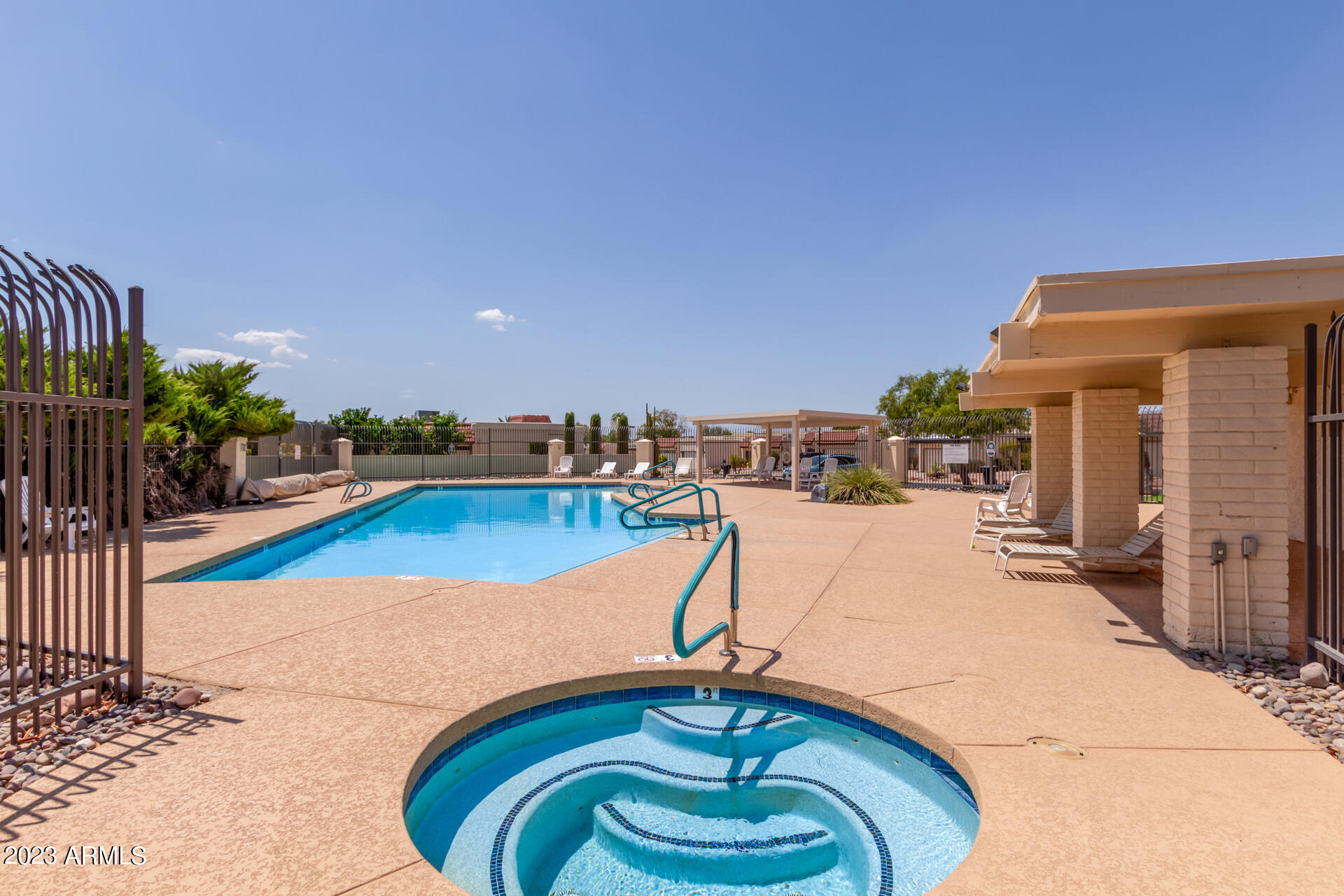 7006 E JENSEN Street Unit: 10