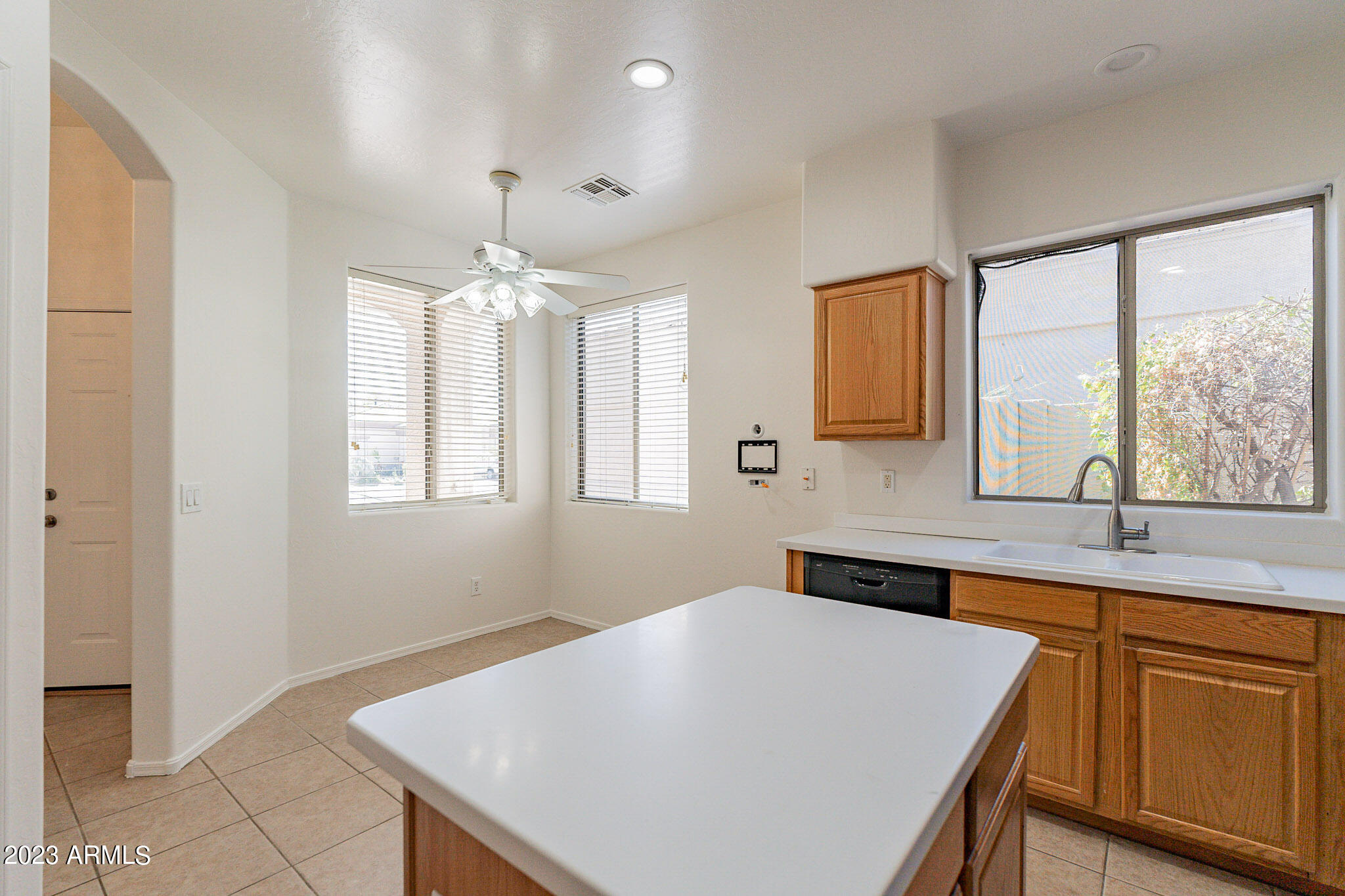 6378 W BLACKHAWK Drive
