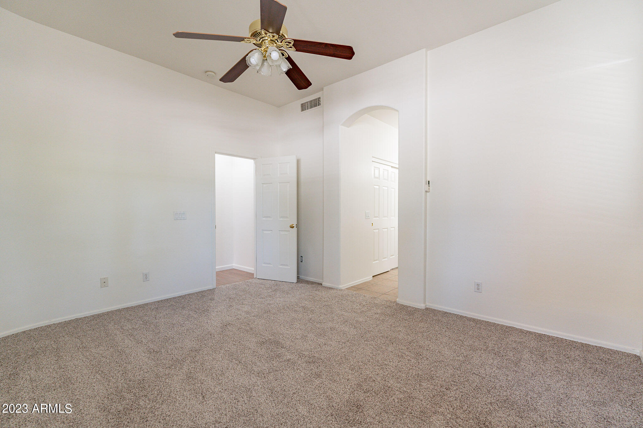 6378 W BLACKHAWK Drive