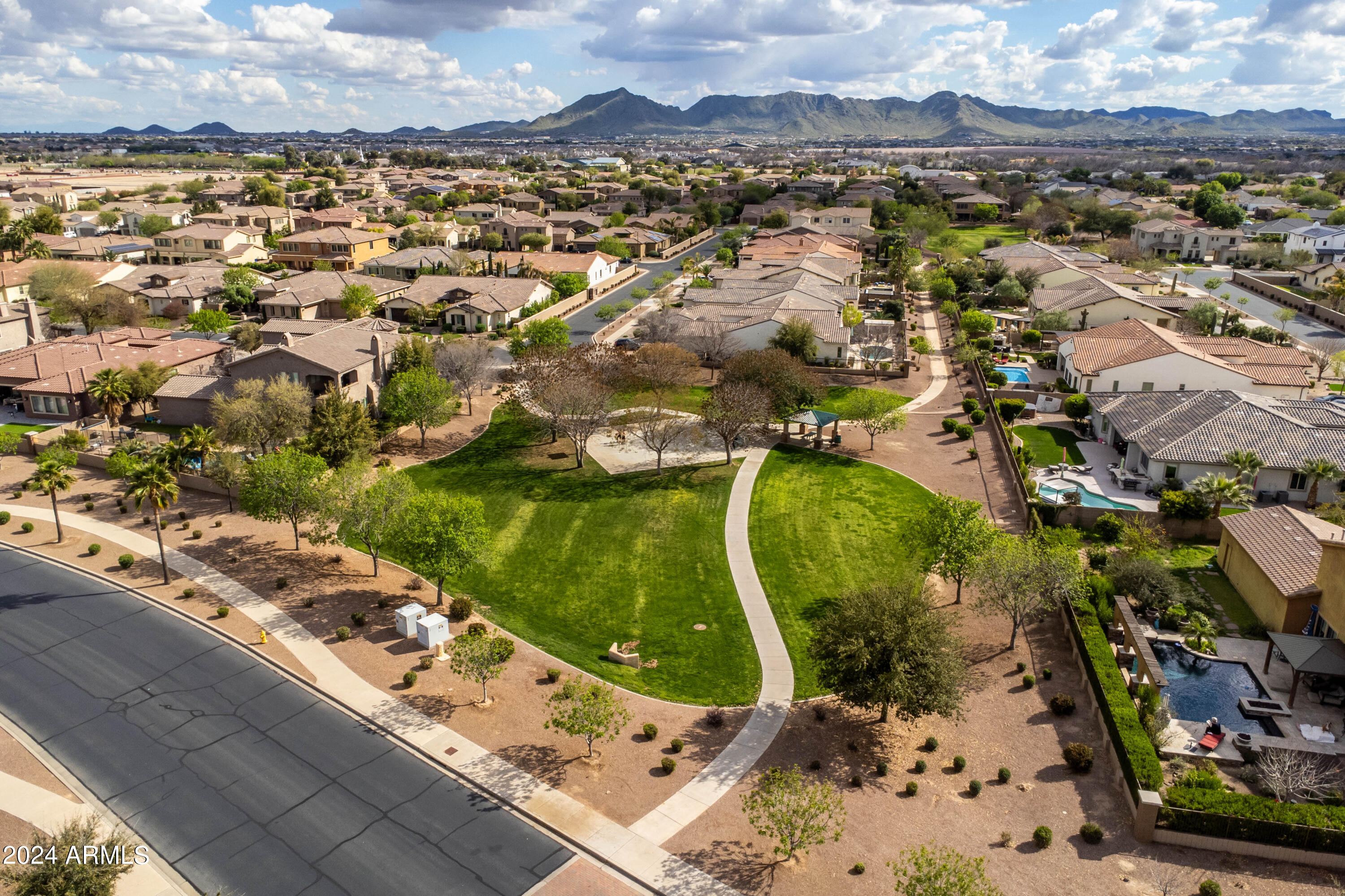 20277 E SILVER CREEK Lane