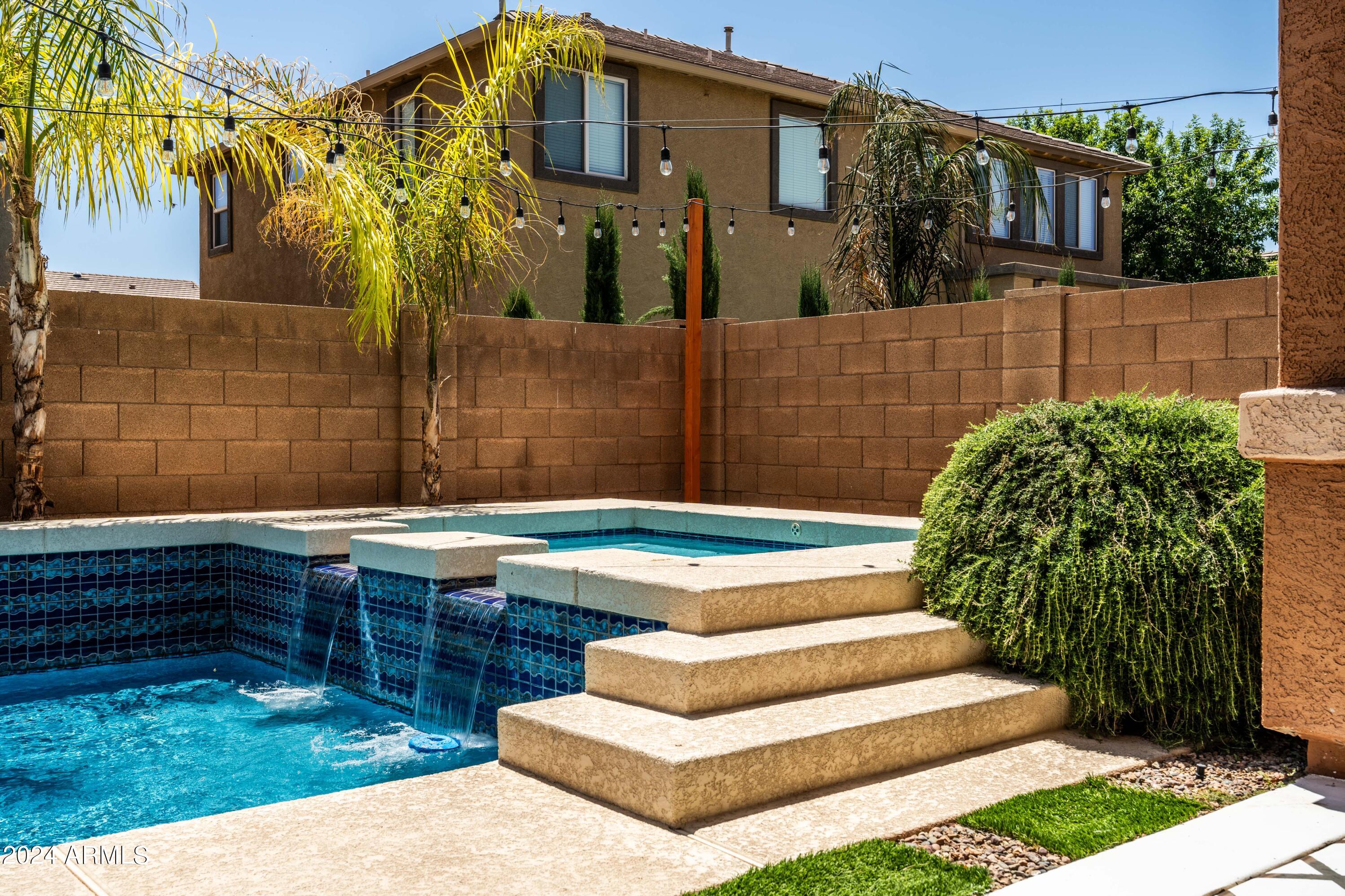20277 E SILVER CREEK Lane