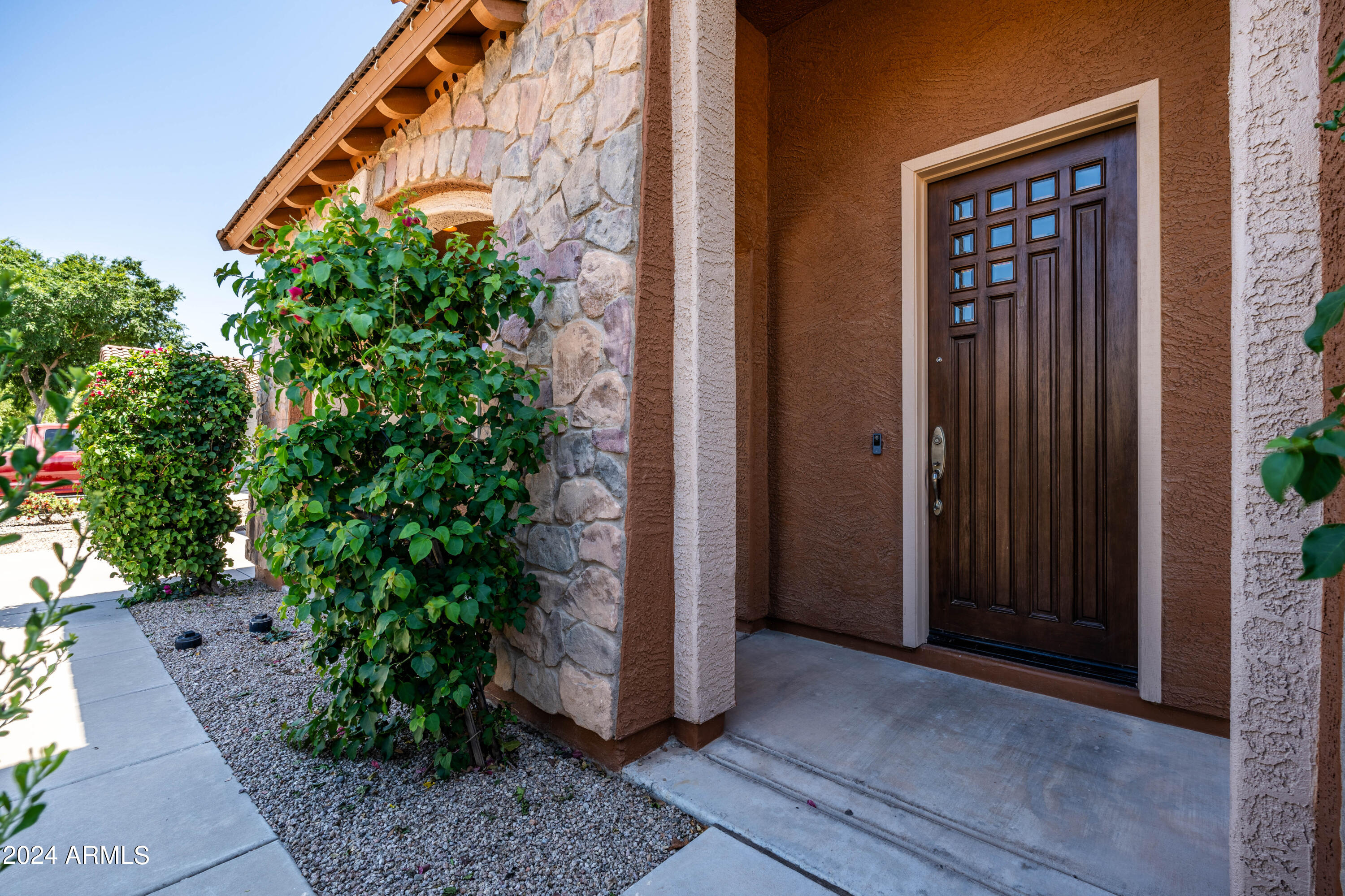 20277 E SILVER CREEK Lane
