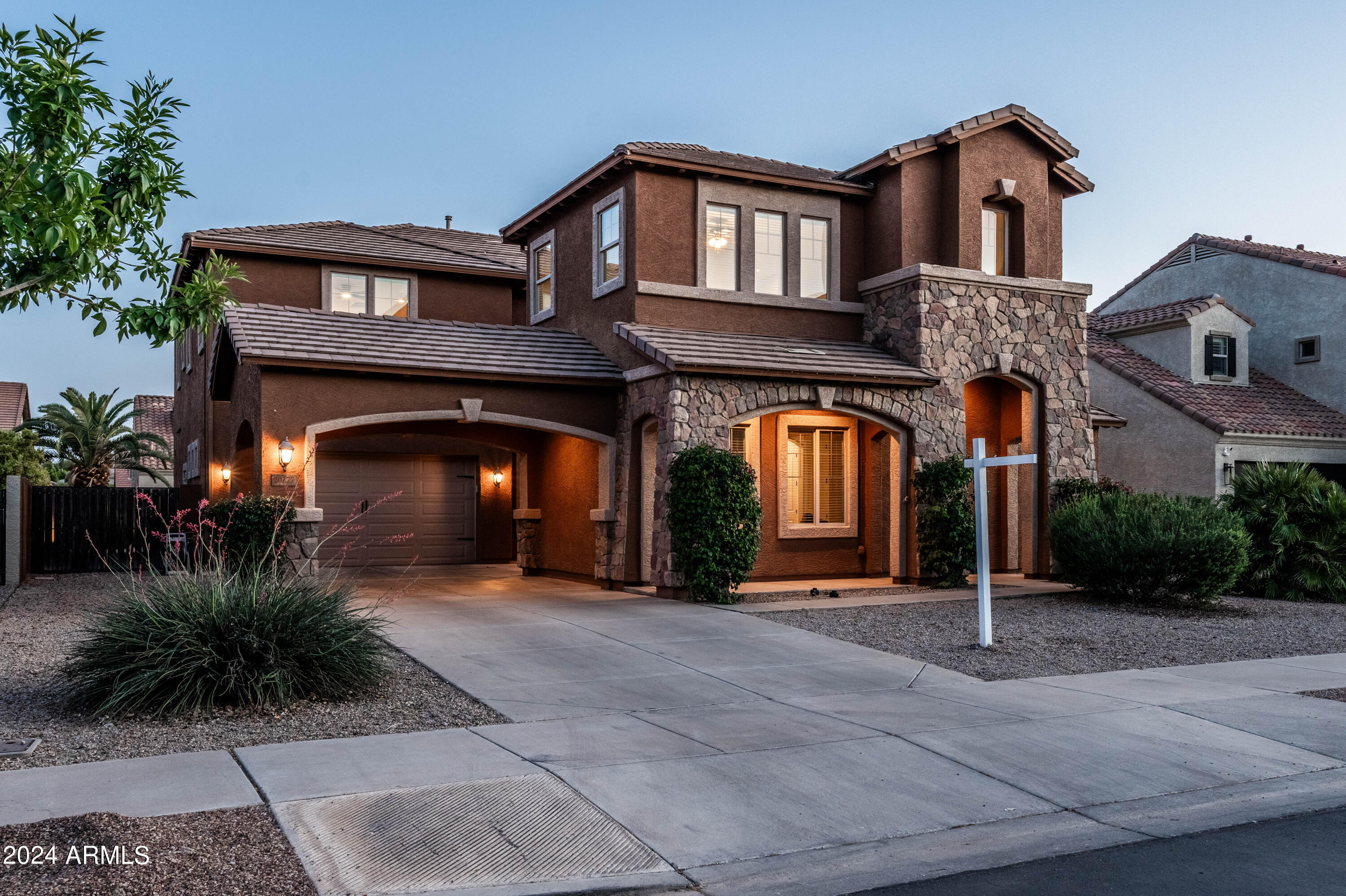 20277 E SILVER CREEK Lane