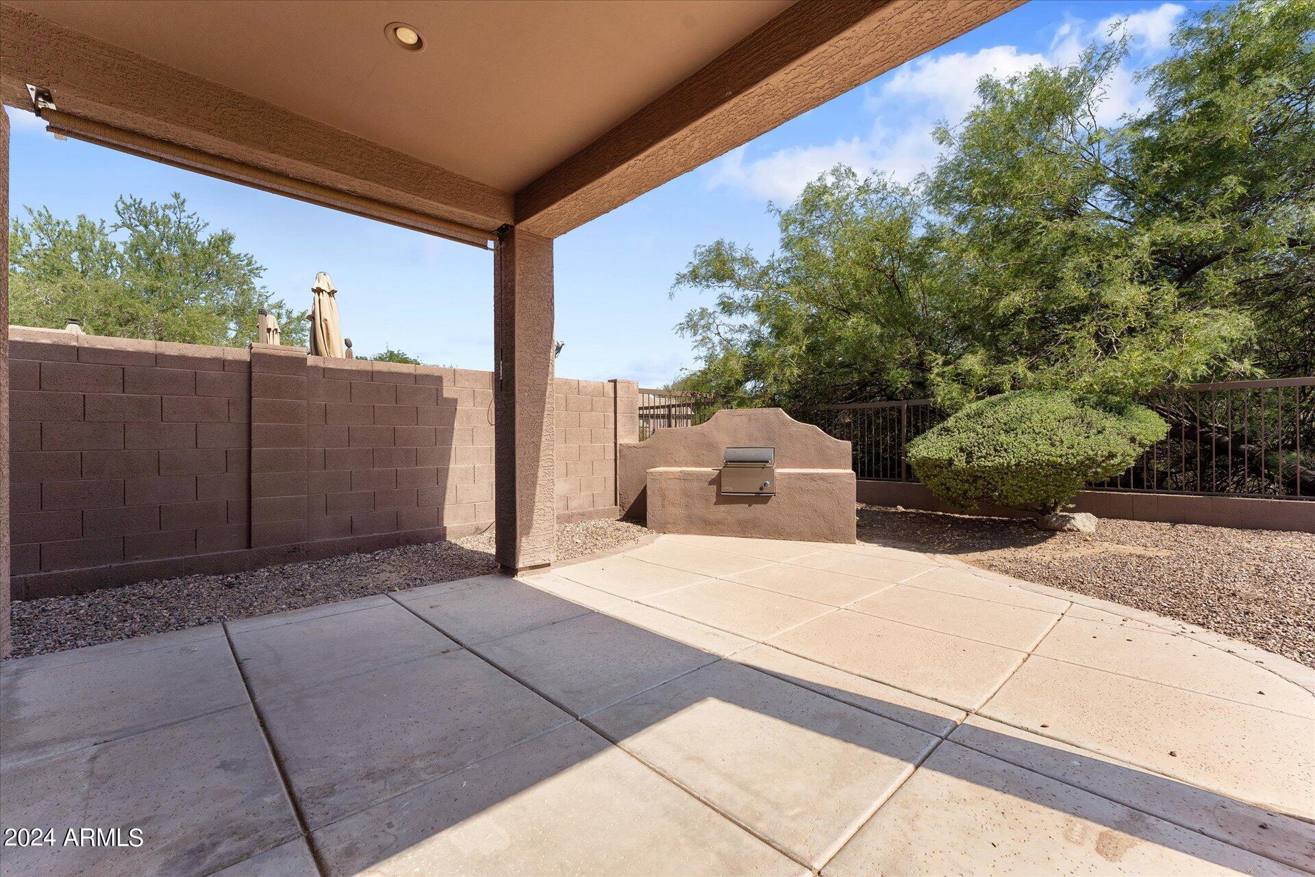 3055 N RED MOUNTAIN Mountain # 216
