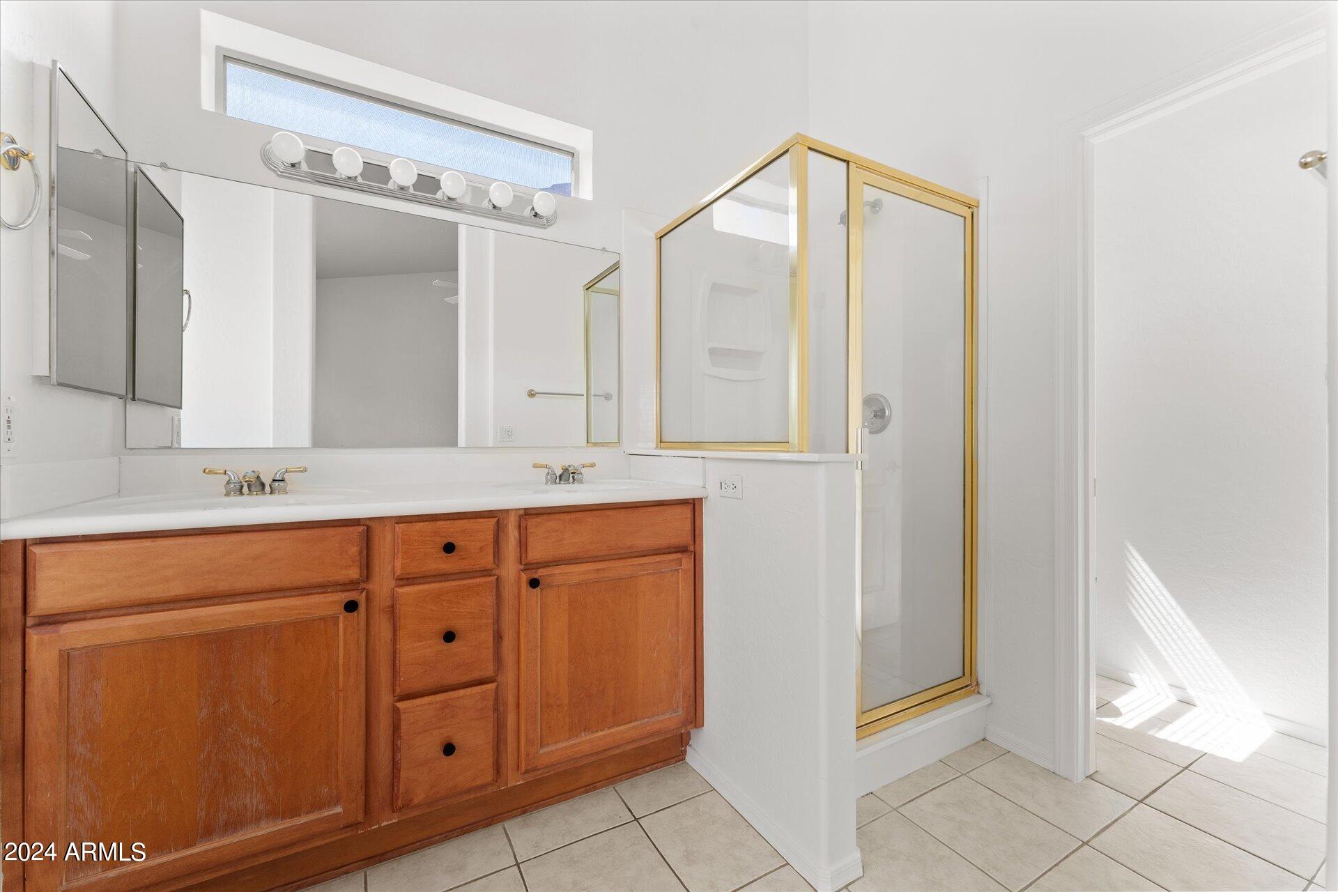 3055 N RED MOUNTAIN Mountain # 216