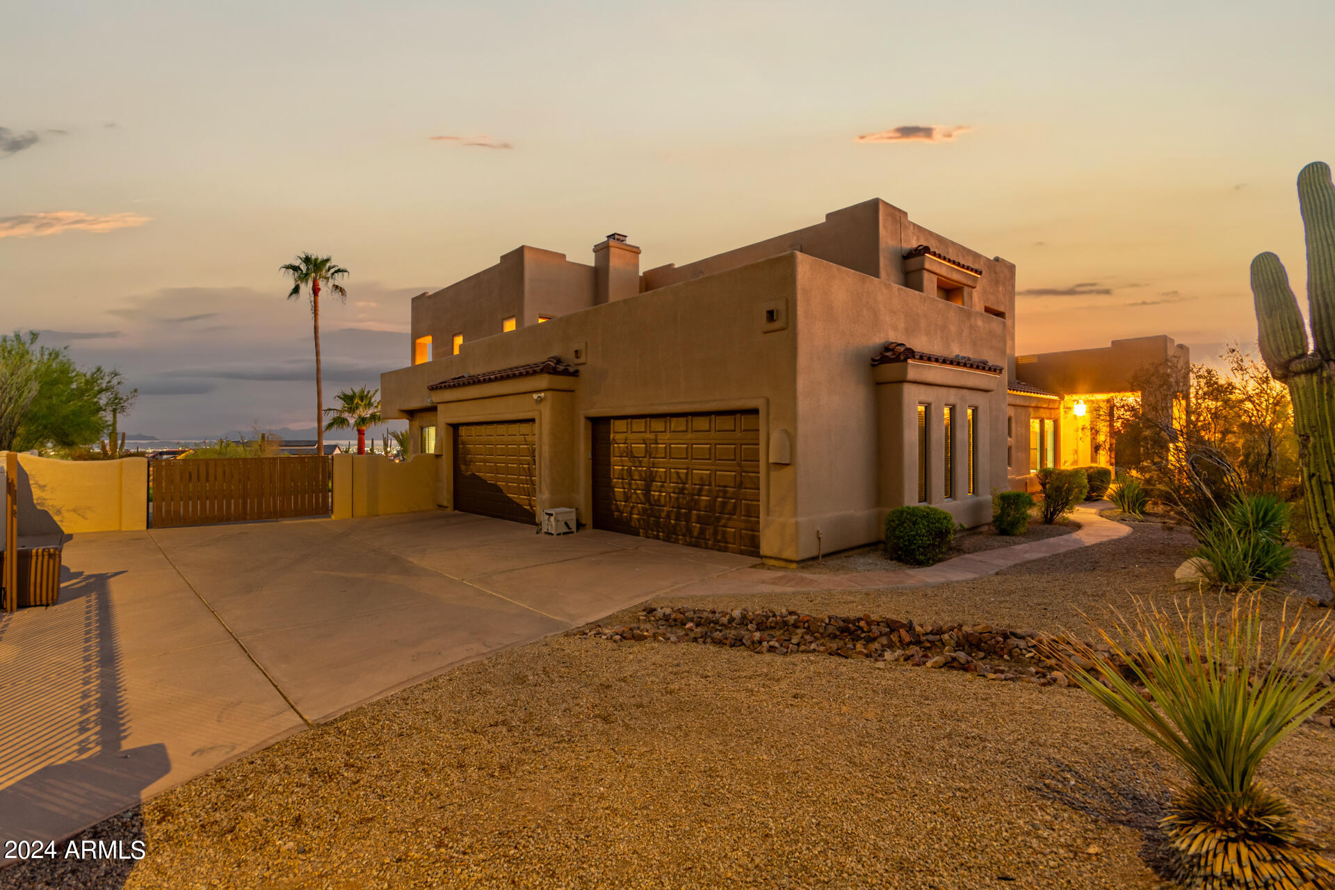 3530 N HAWES Road # 8