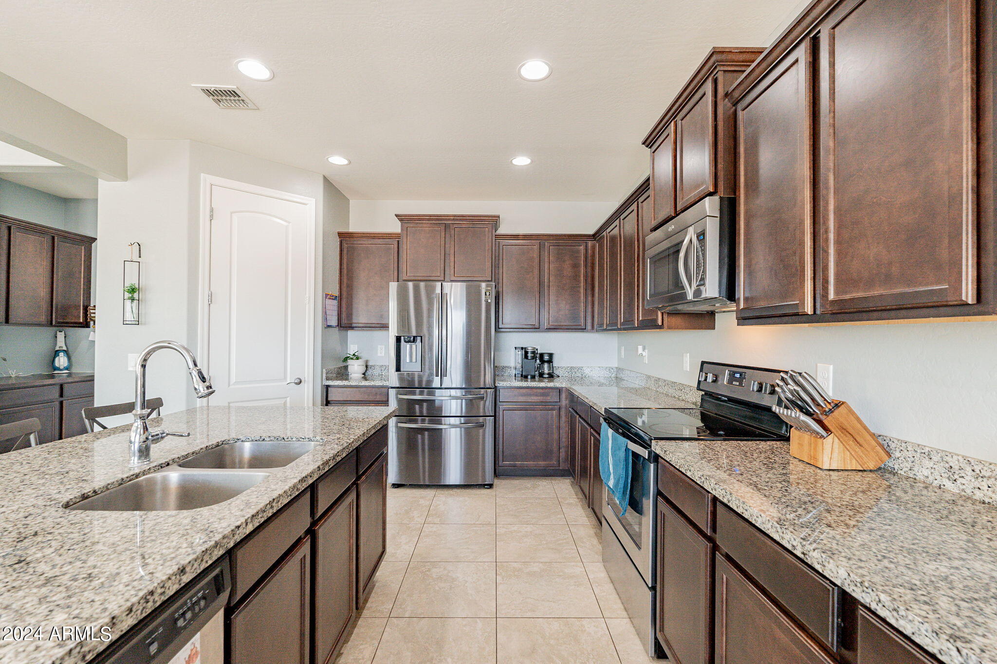 38591 N REYNOSA Drive