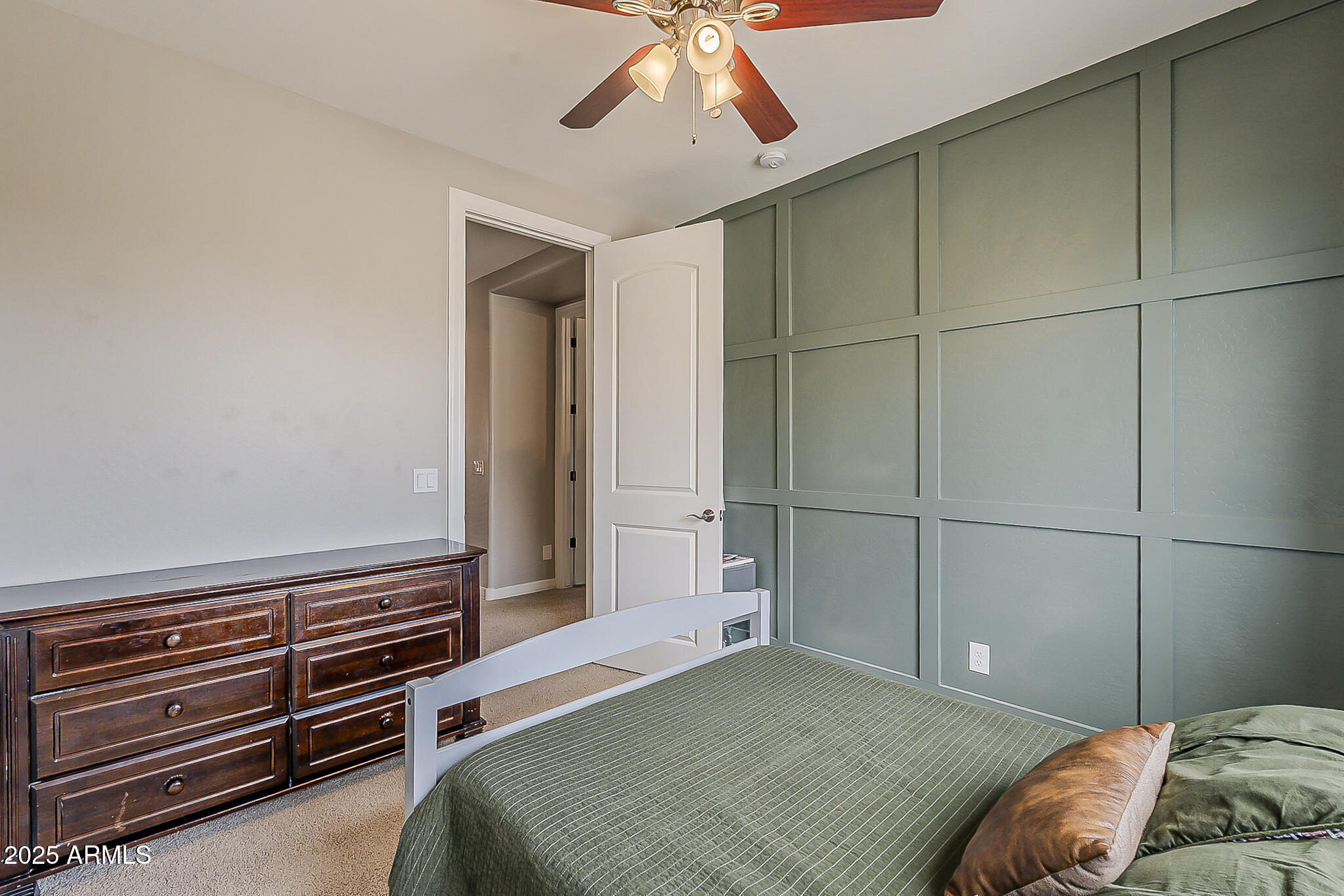 20277 E SILVER CREEK Lane