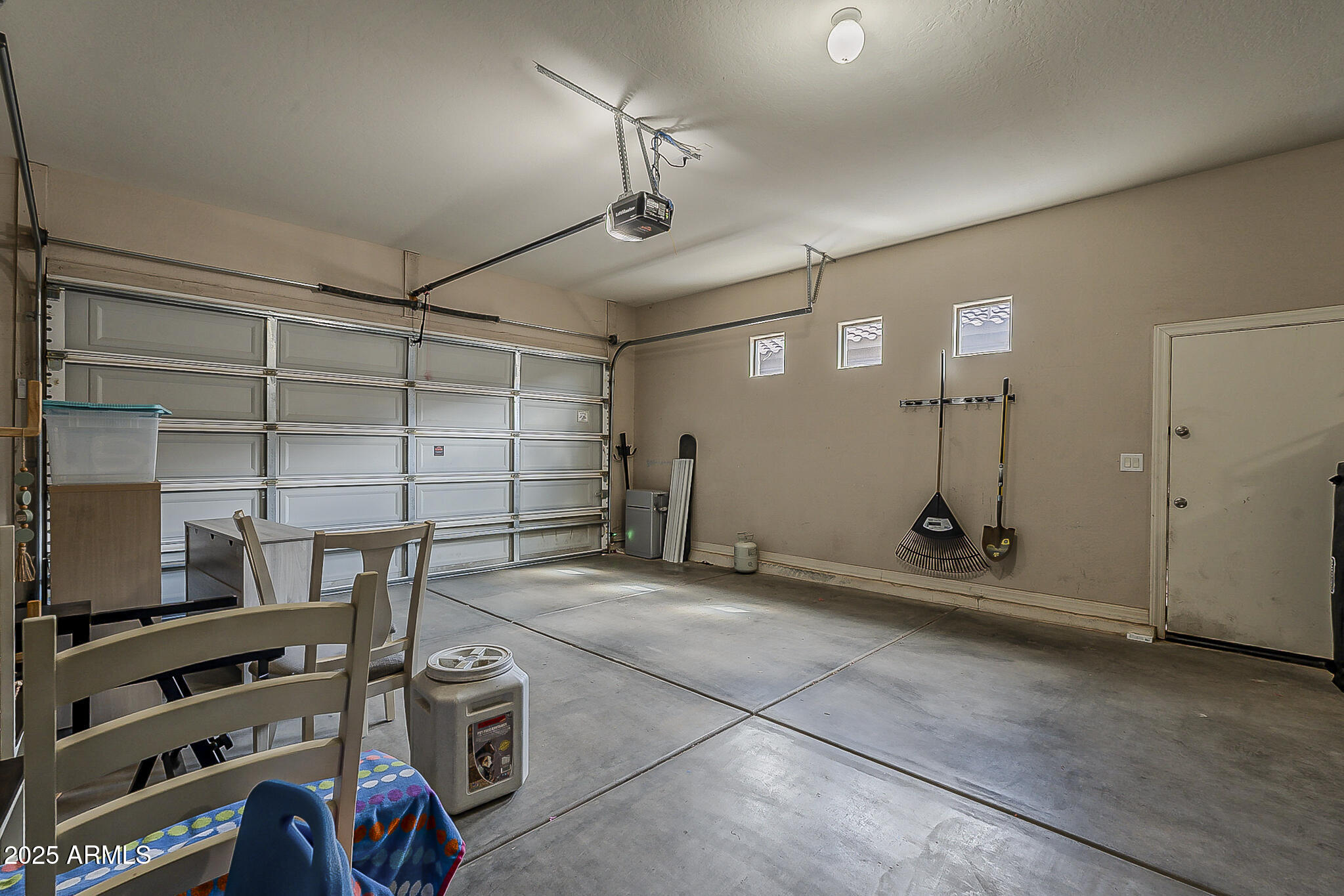 20277 E SILVER CREEK Lane