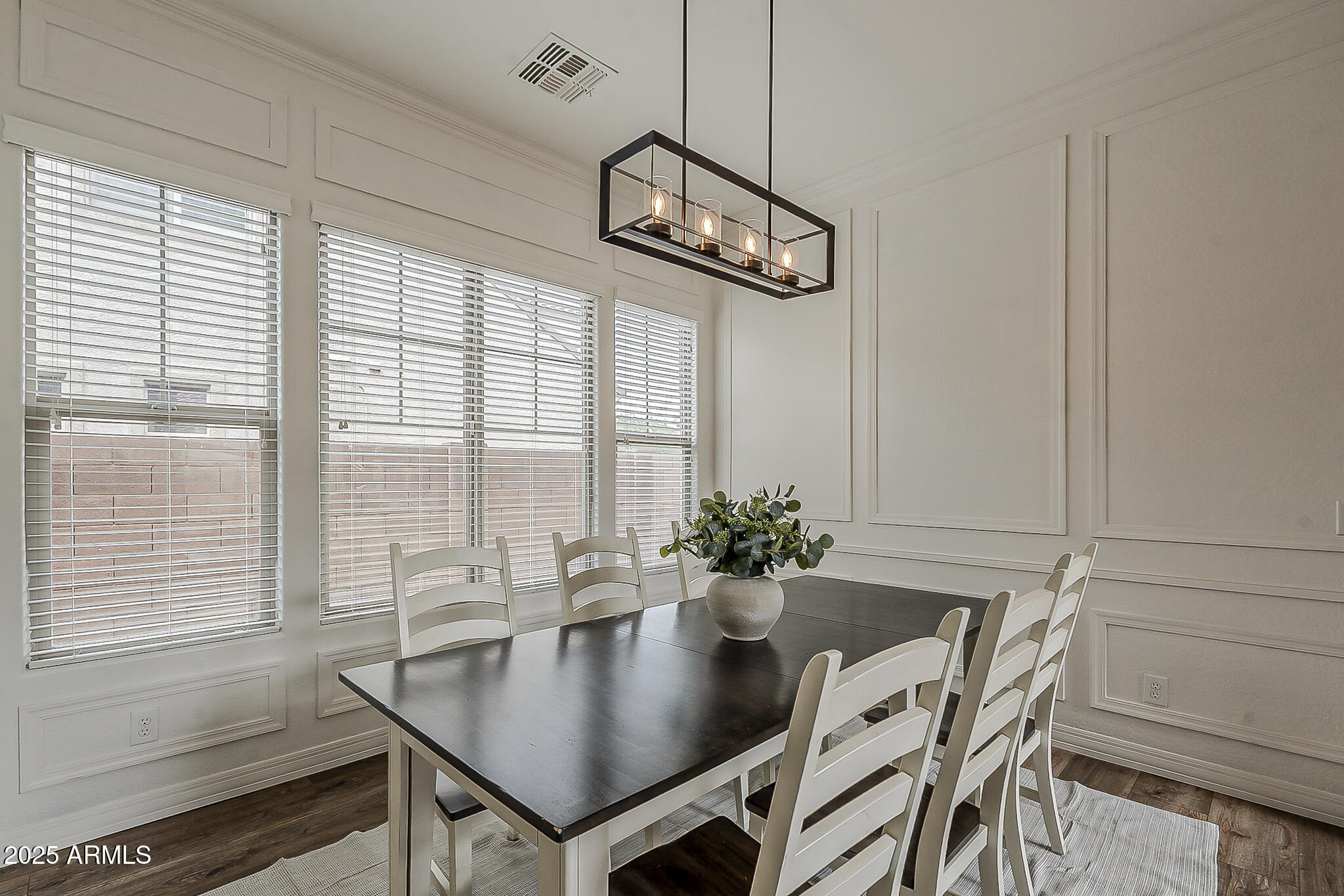 20277 E SILVER CREEK Lane