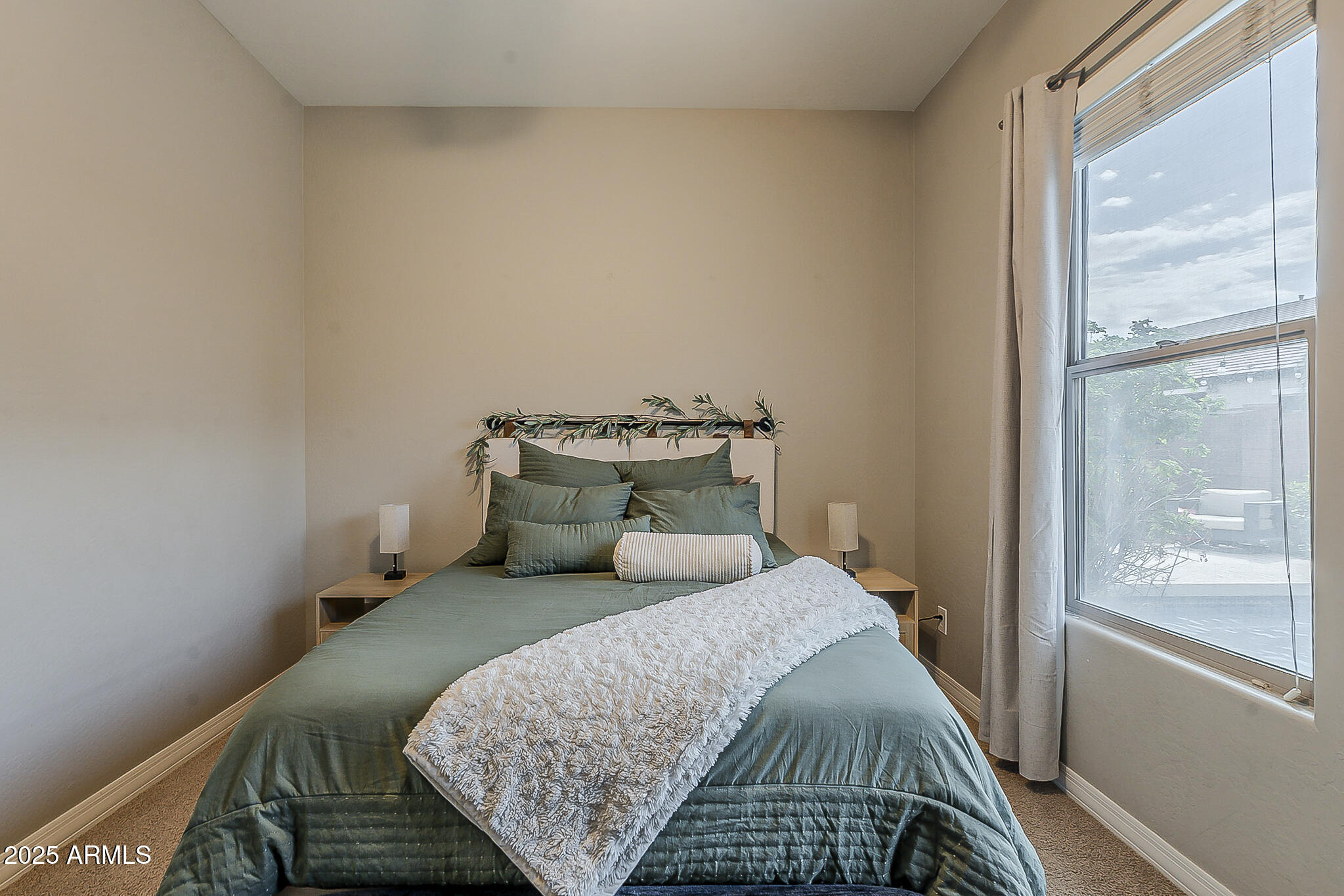 20277 E SILVER CREEK Lane