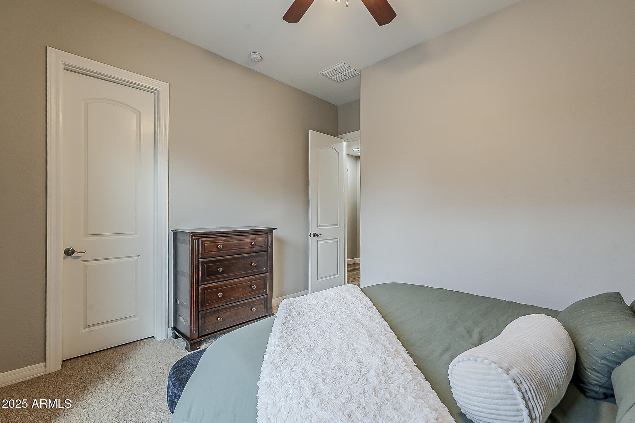 20277 E SILVER CREEK Lane