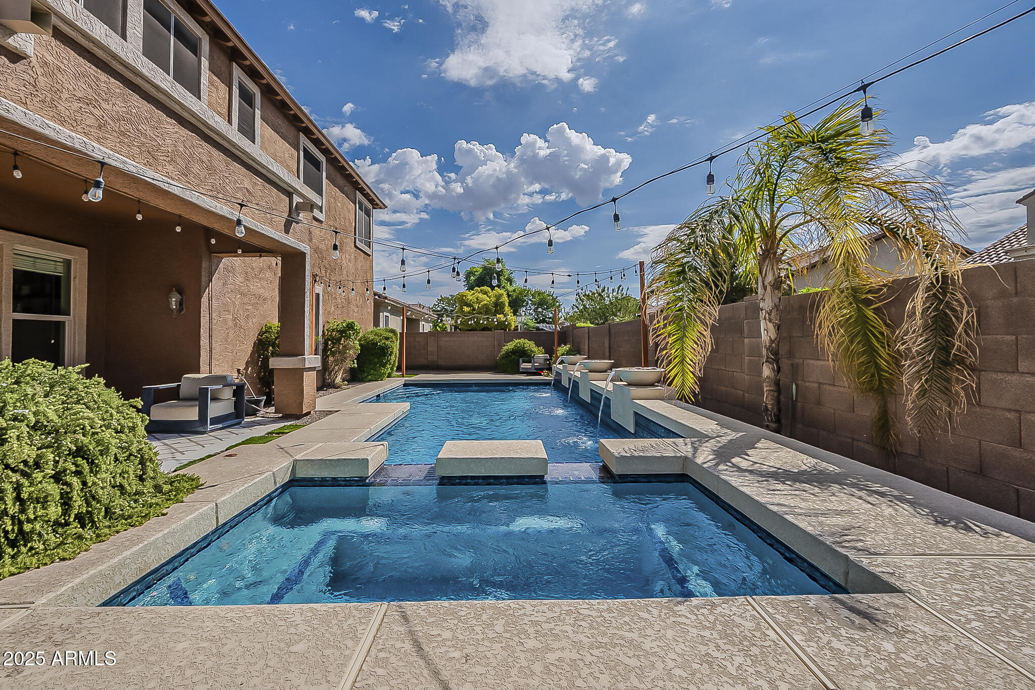 20277 E SILVER CREEK Lane