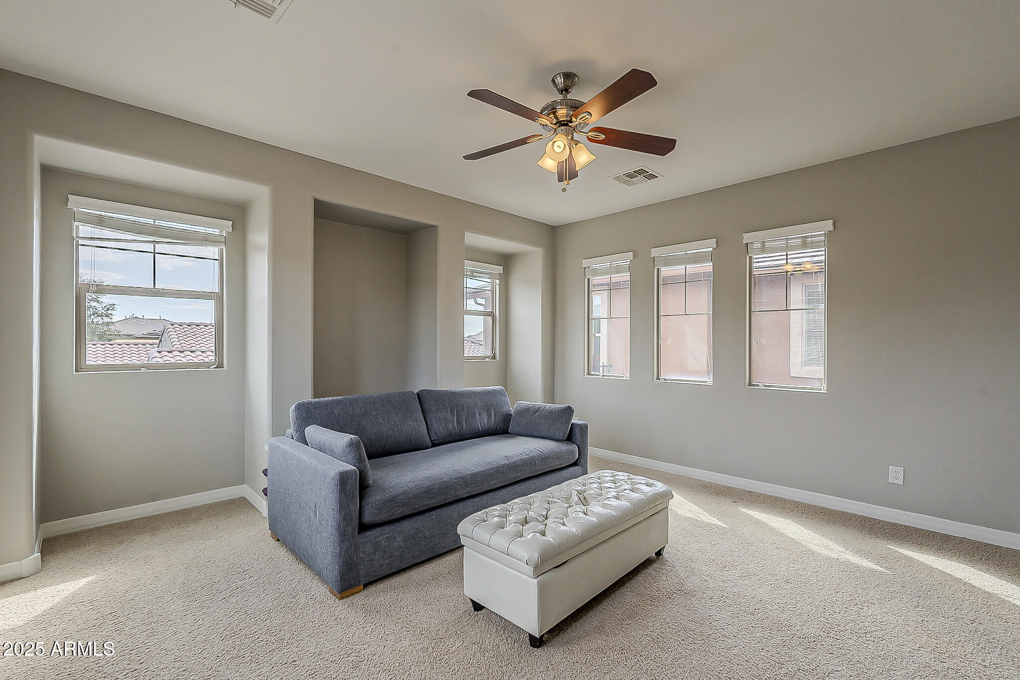 20277 E SILVER CREEK Lane