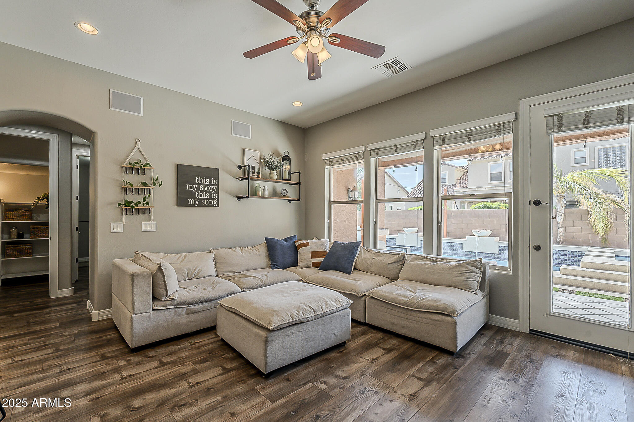 20277 E SILVER CREEK Lane